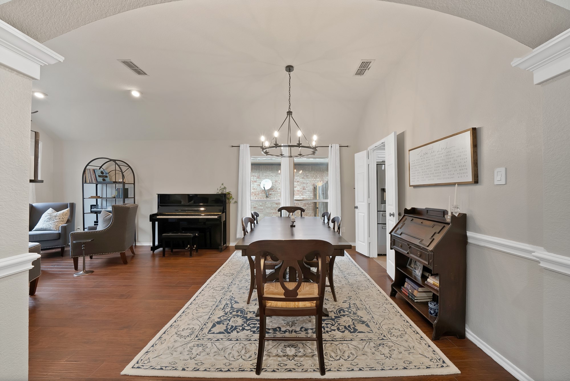 1068 Rosewood Drive