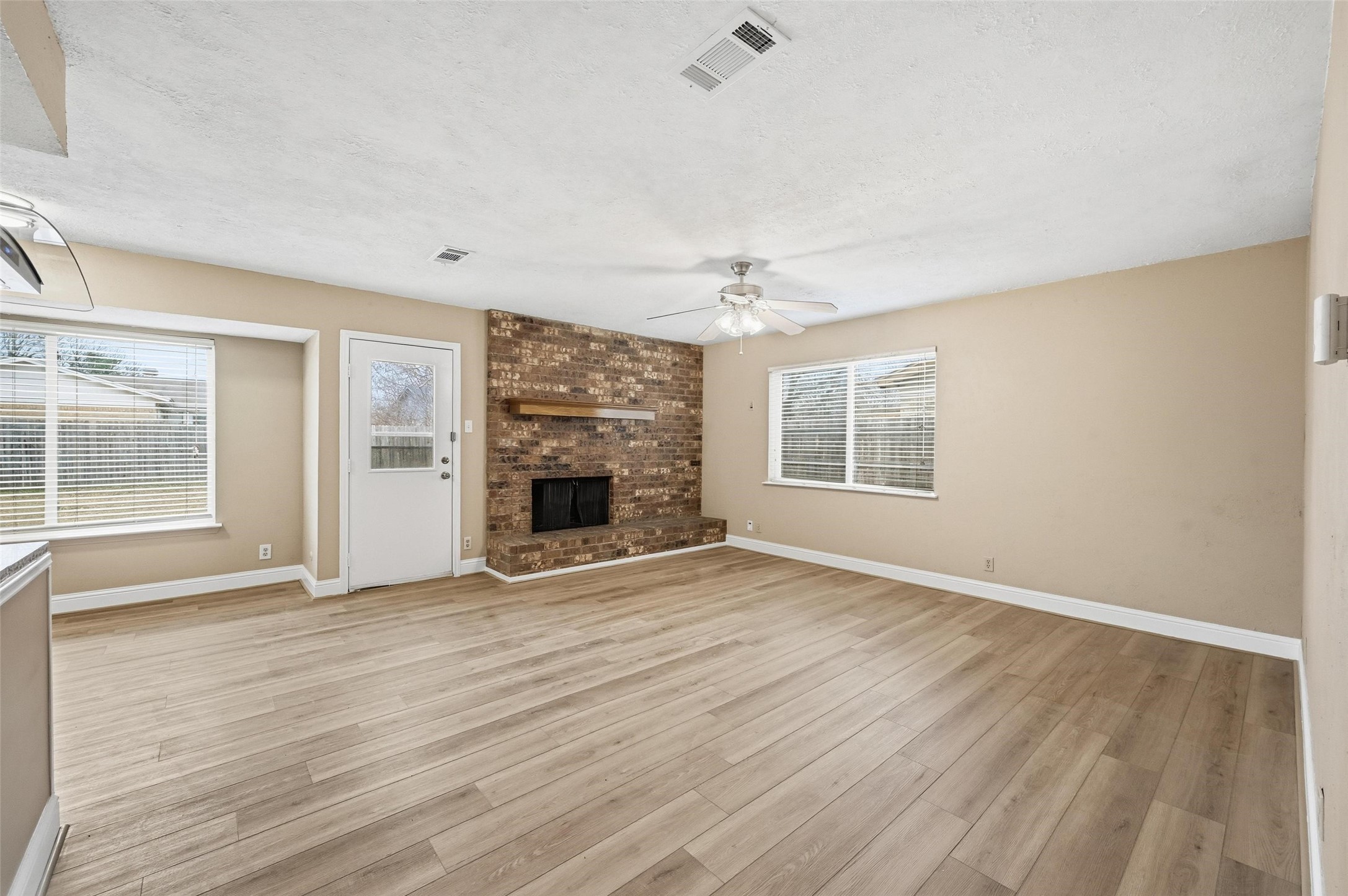 7517 Clover Lane