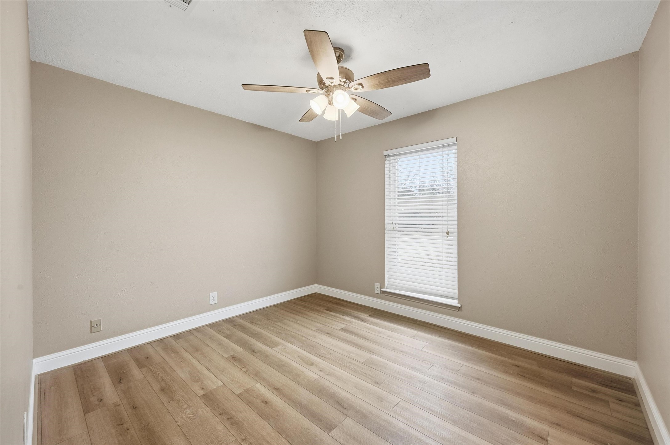 7517 Clover Lane
