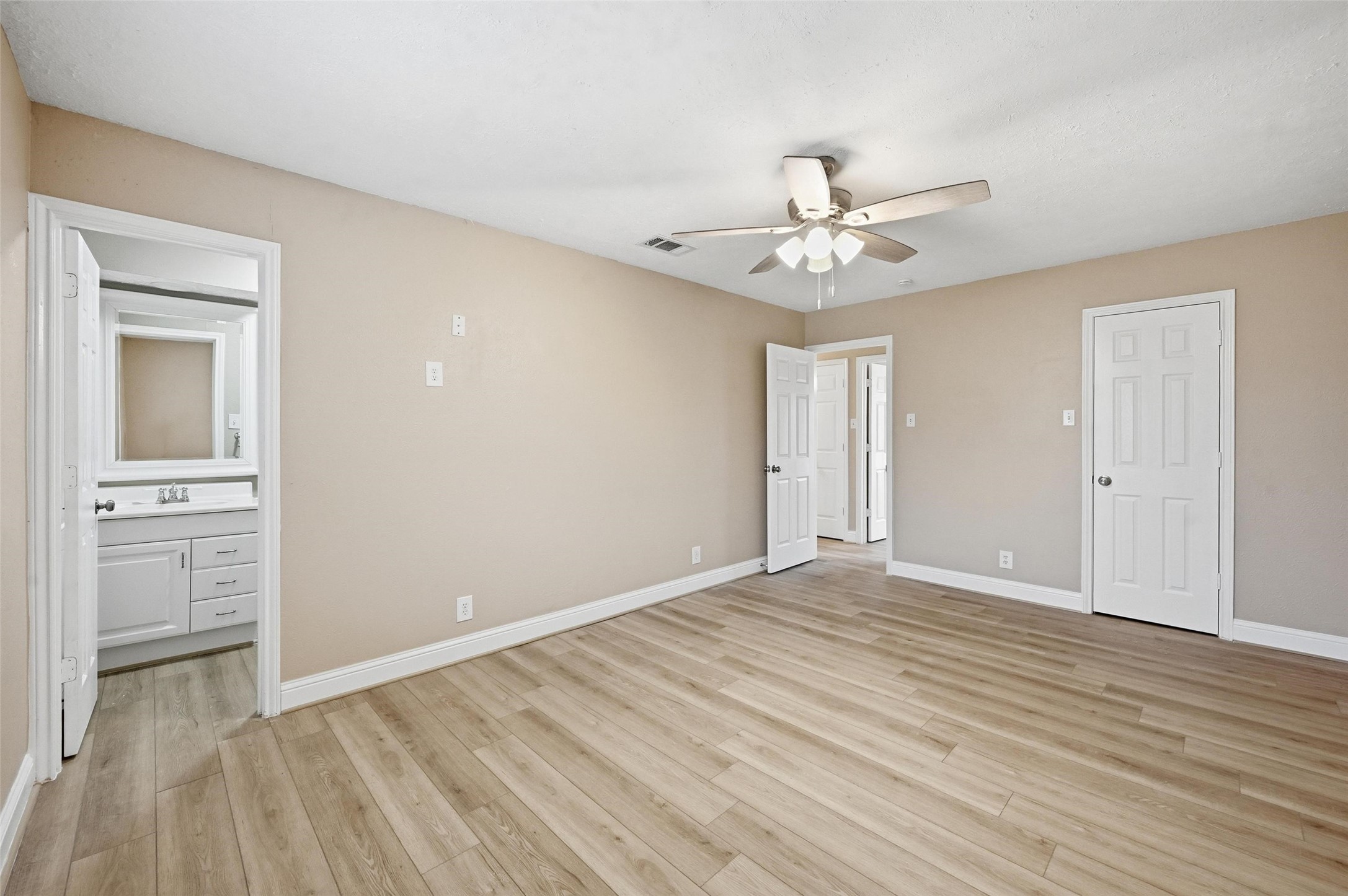 7517 Clover Lane