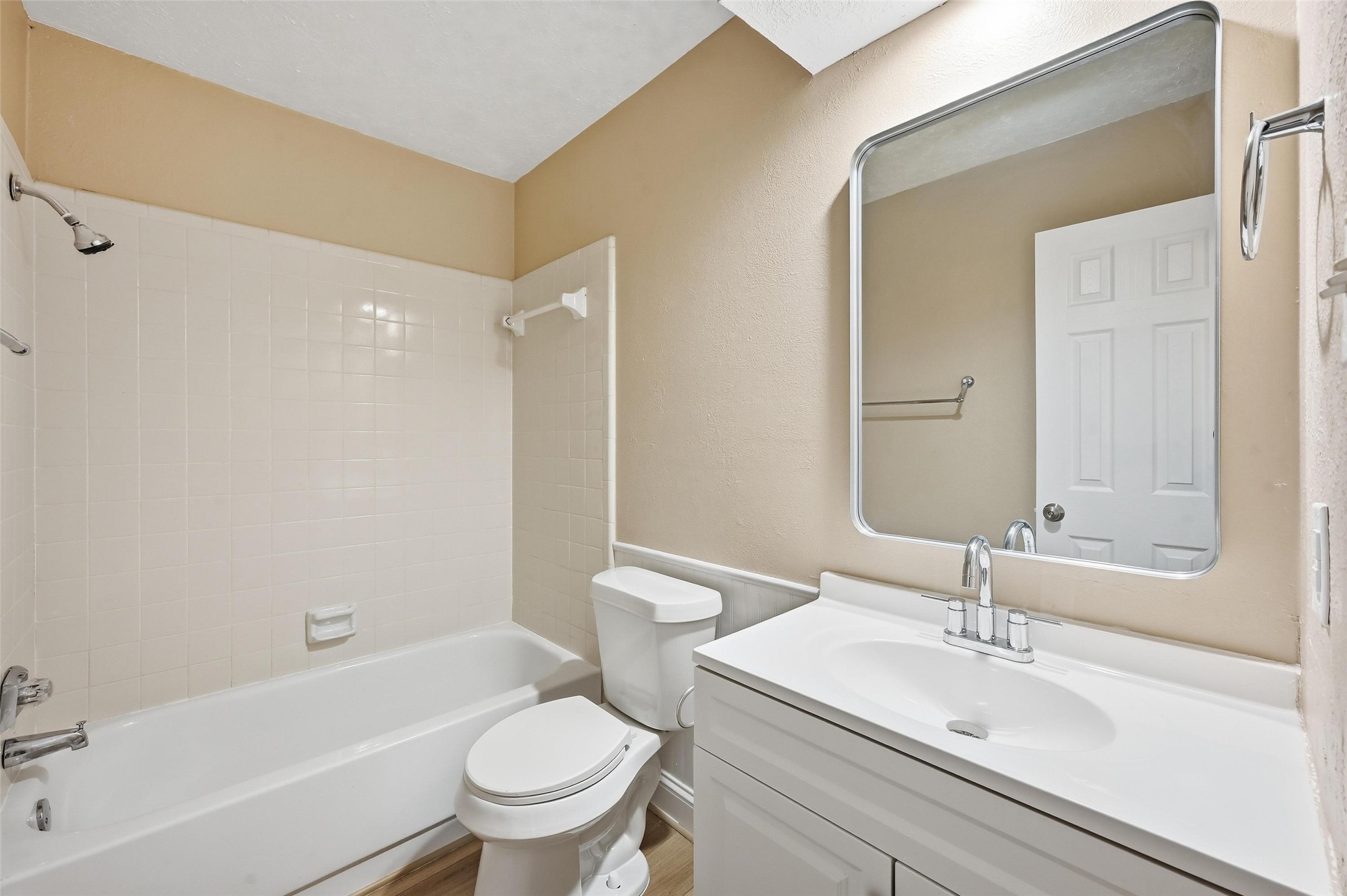 7517 Clover Lane