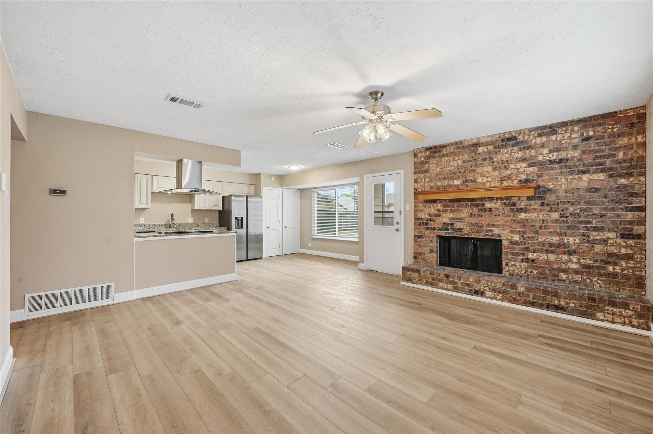 7517 Clover Lane