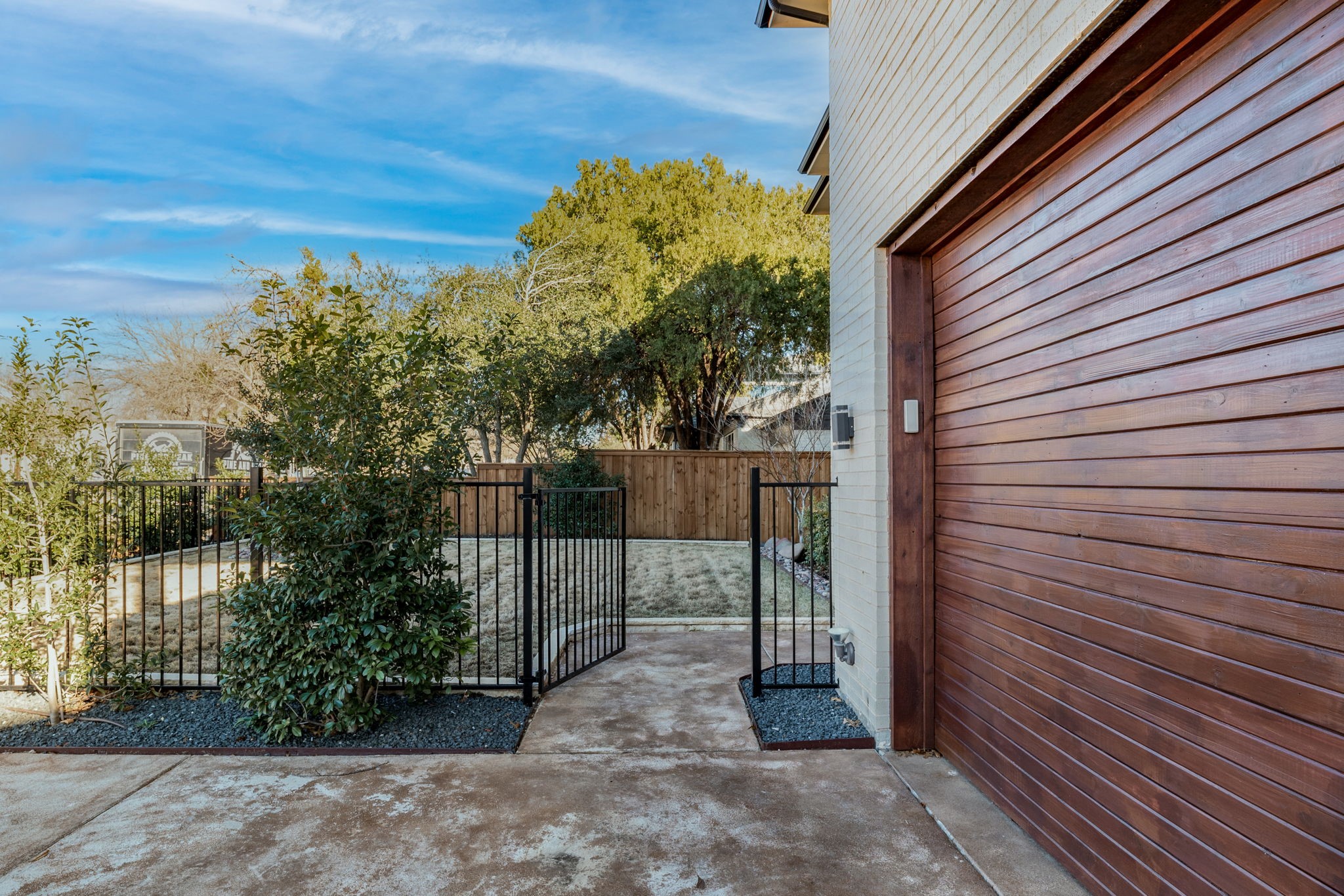 3922 Valley Ridge Road