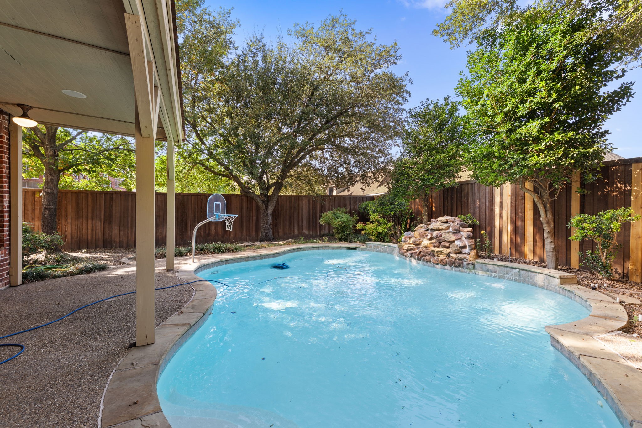 2021 COUNTRY BROOK Lane