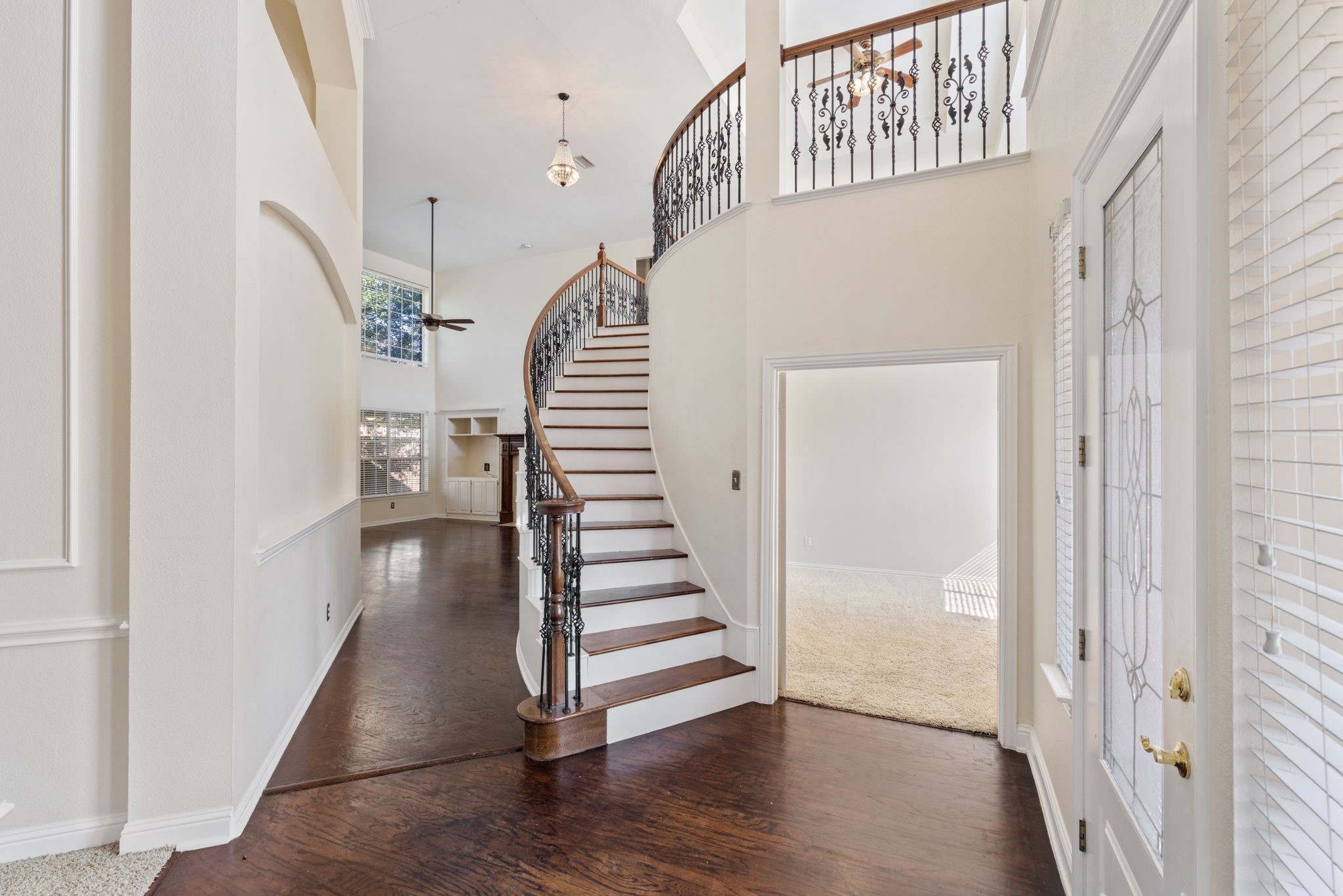 2021 COUNTRY BROOK Lane