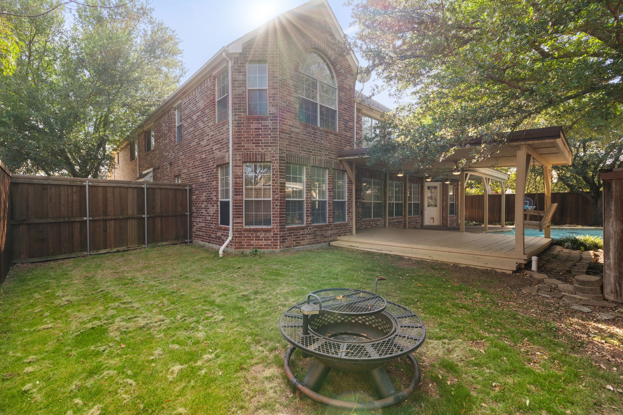 2021 COUNTRY BROOK Lane