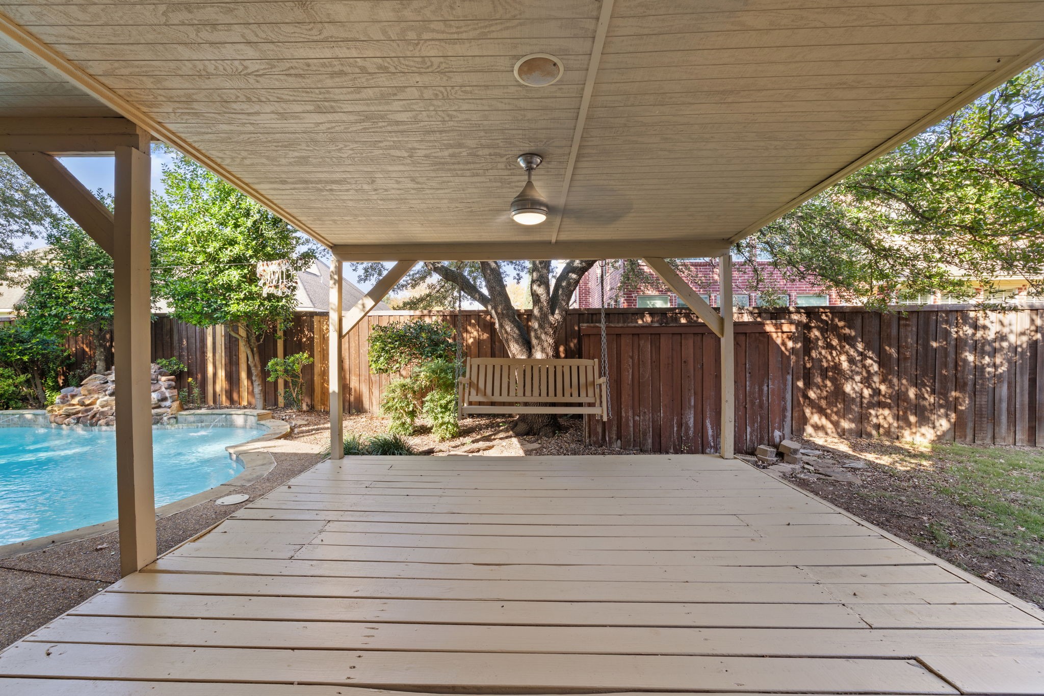 2021 COUNTRY BROOK Lane