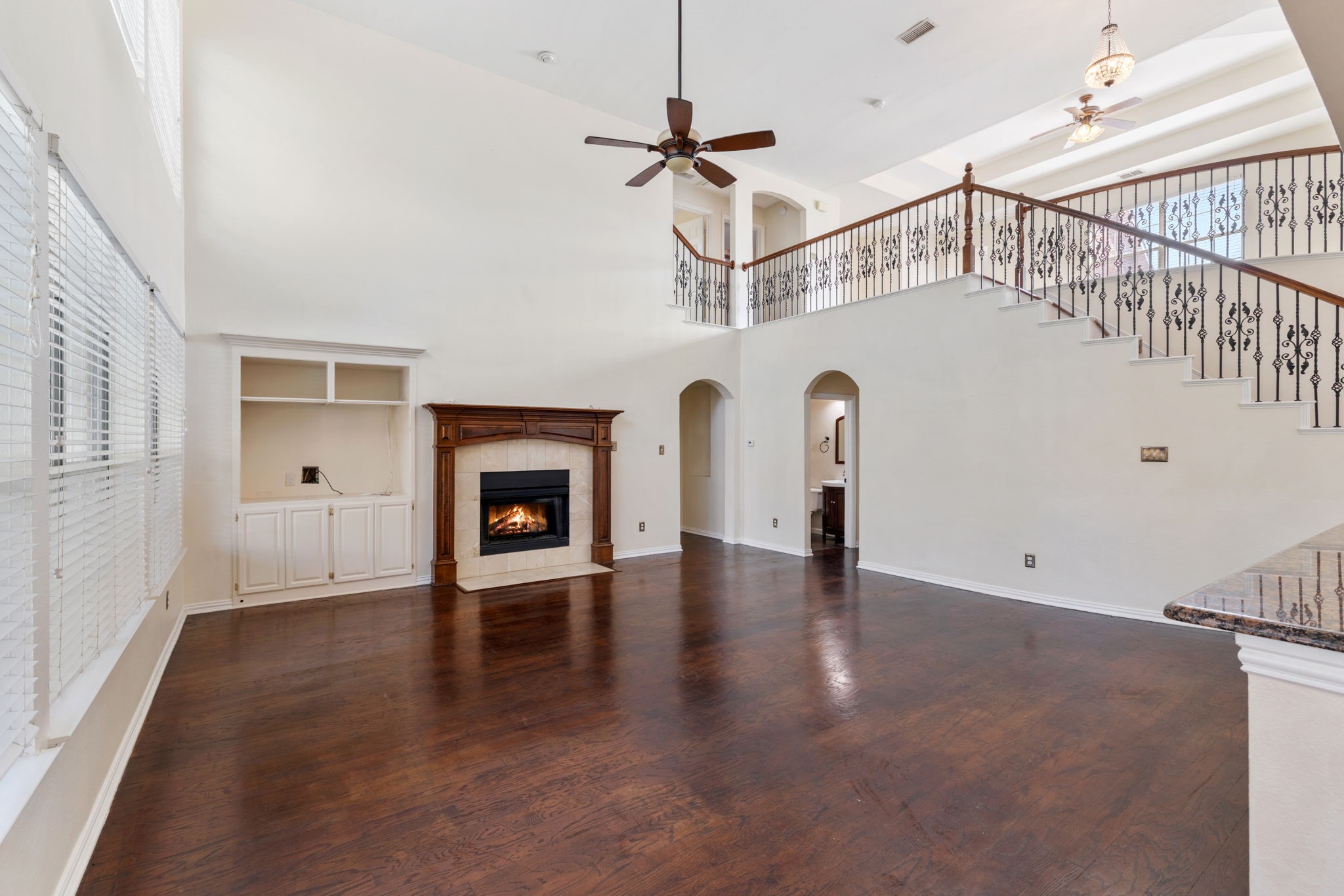 2021 COUNTRY BROOK Lane