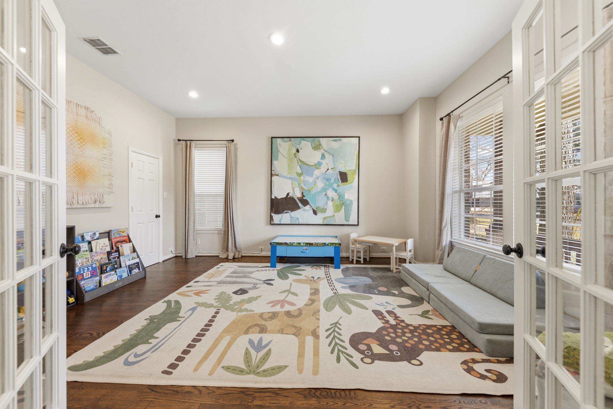 6239 Vanderbilt Avenue