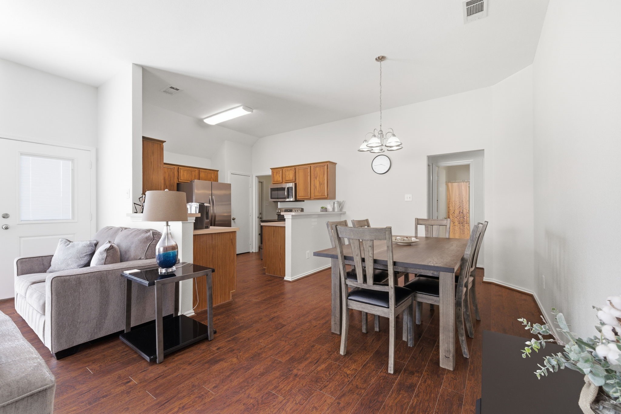 1302 Old Knoll Drive