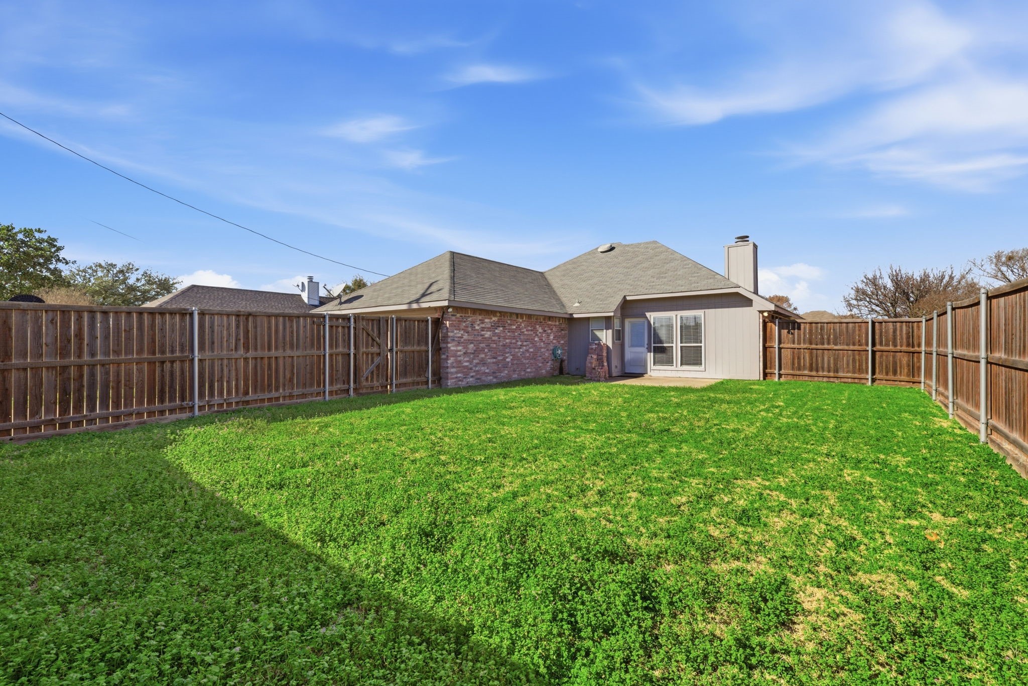 1302 Old Knoll Drive