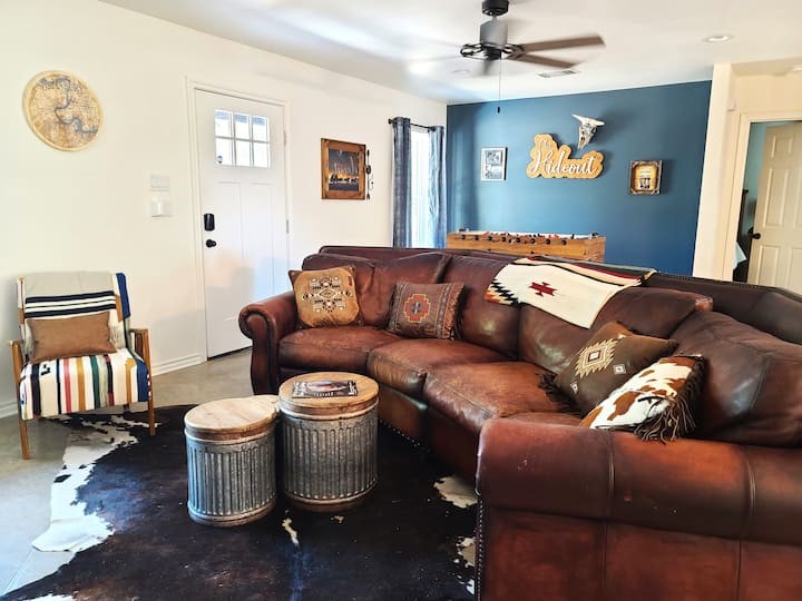 3227 Sunrise Court