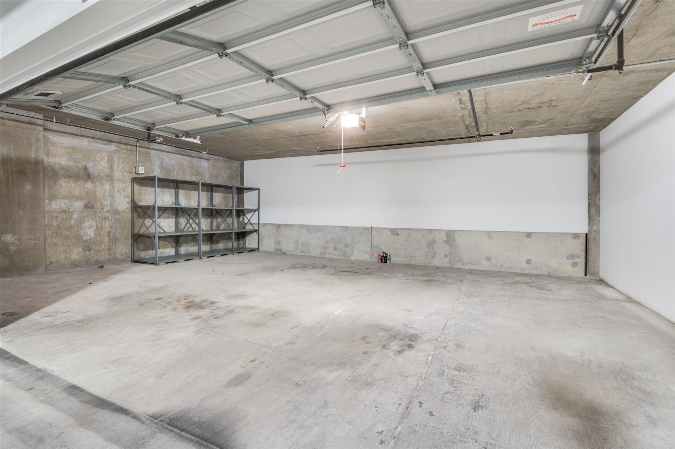3130 N Harwood Street 2606