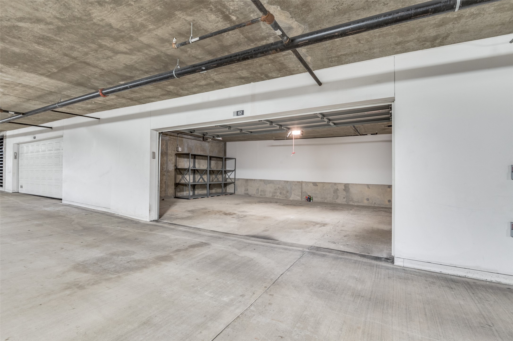 3130 N Harwood Street 2606