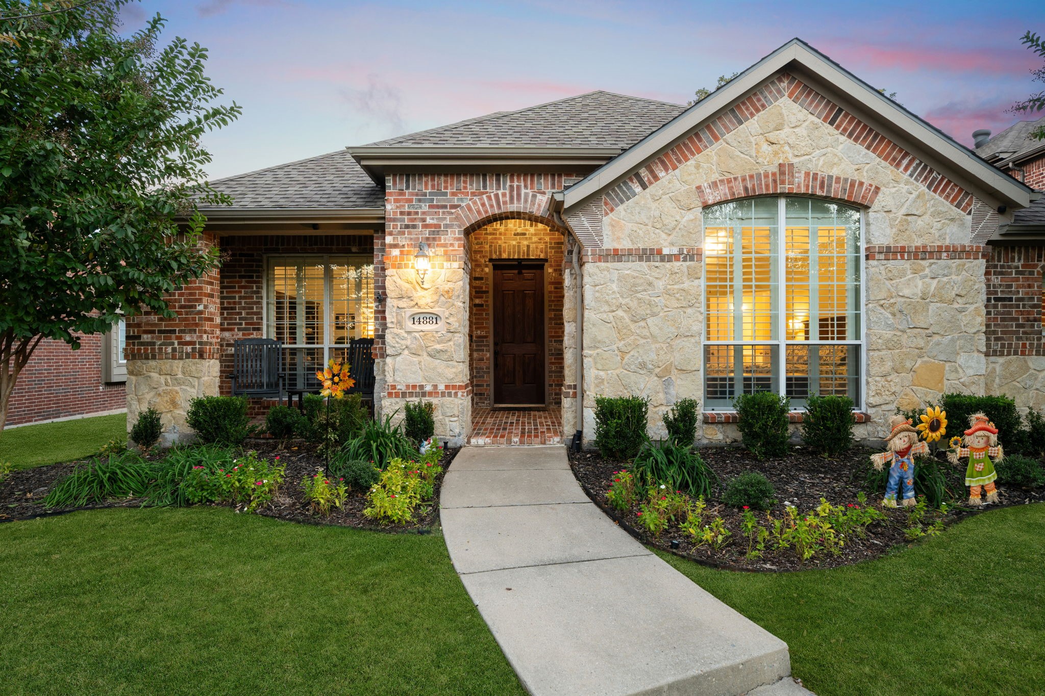 14881 Holly Leaf Drive