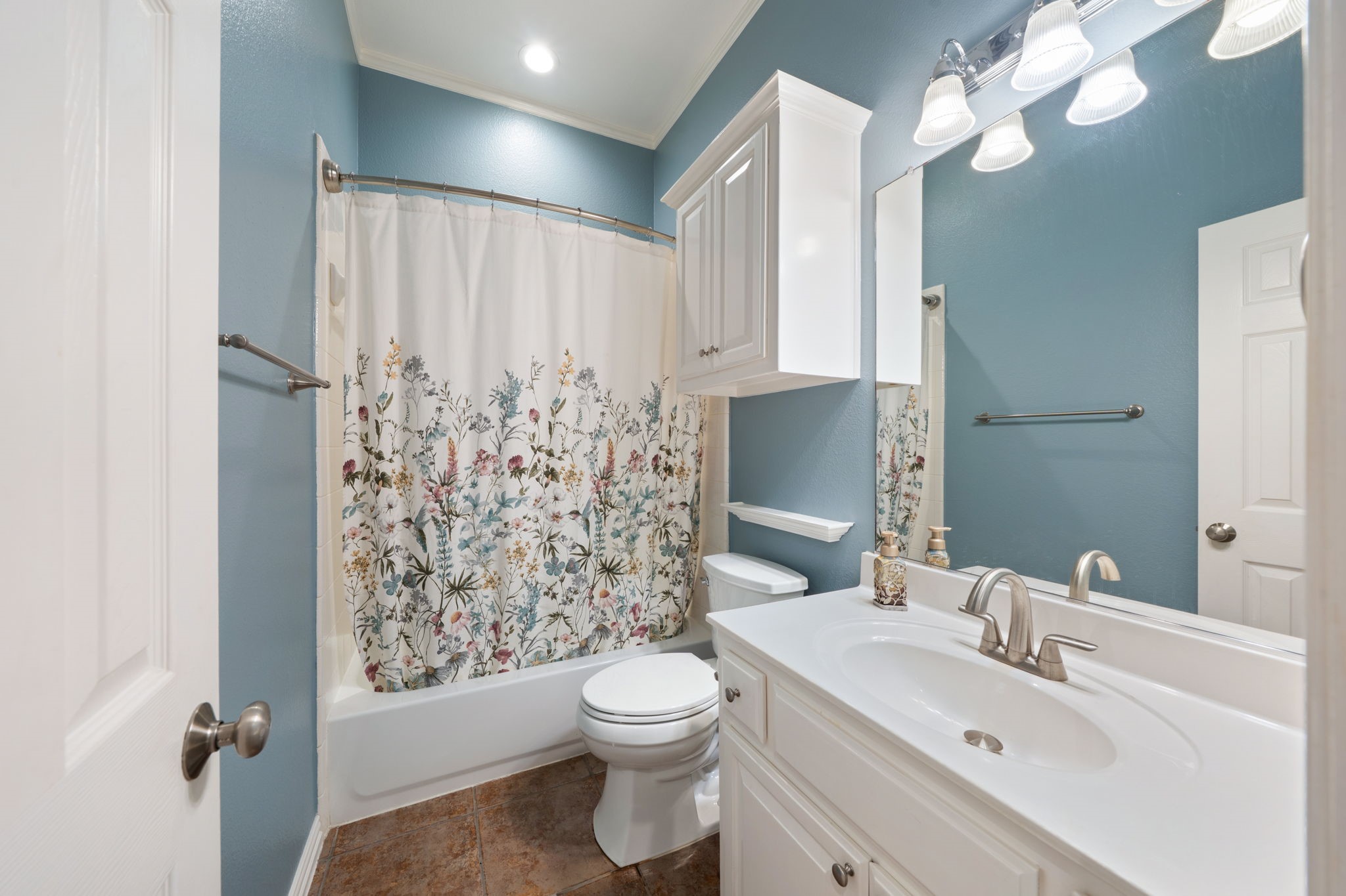 14881 Holly Leaf Drive