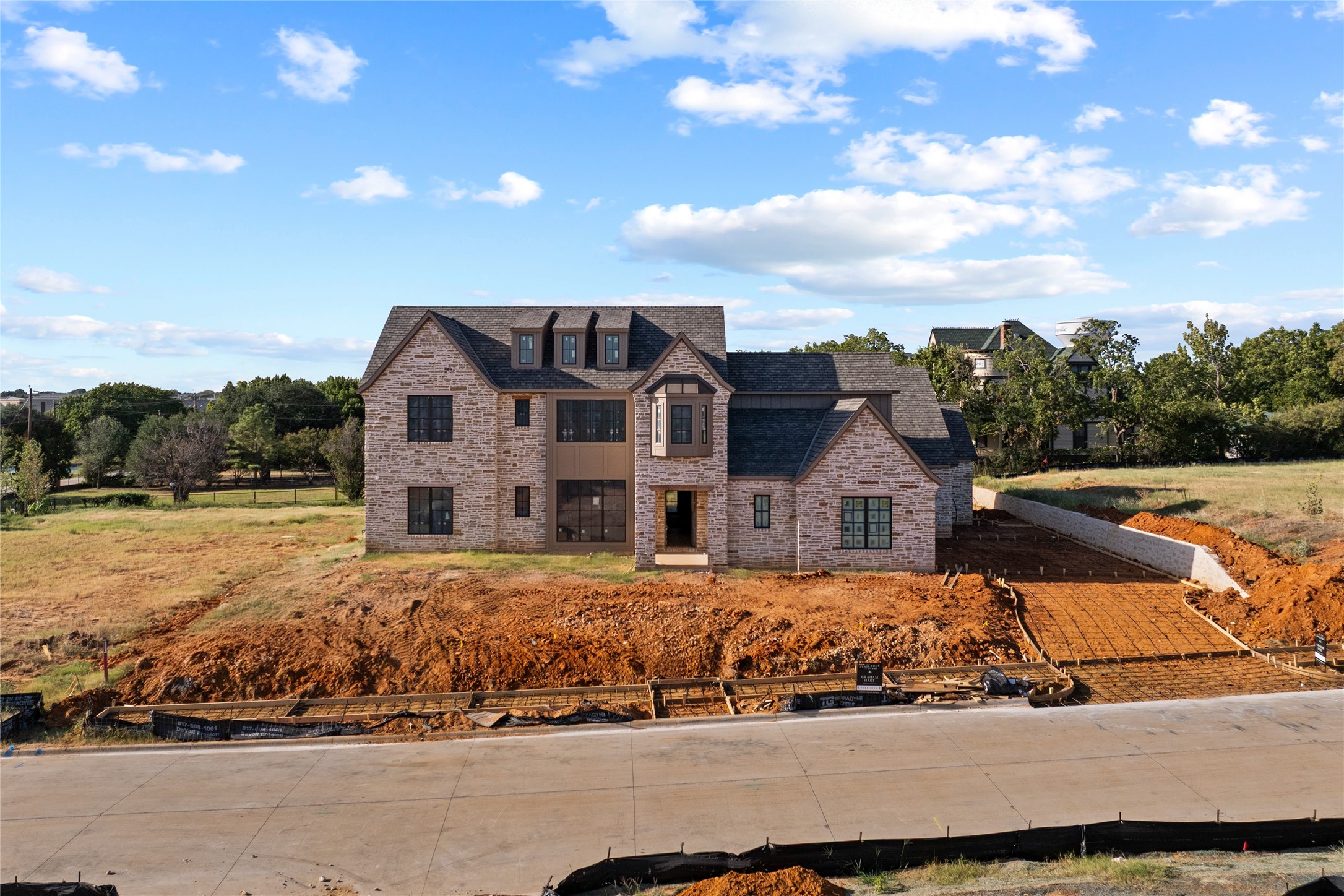 1508 Four Seasons Drive