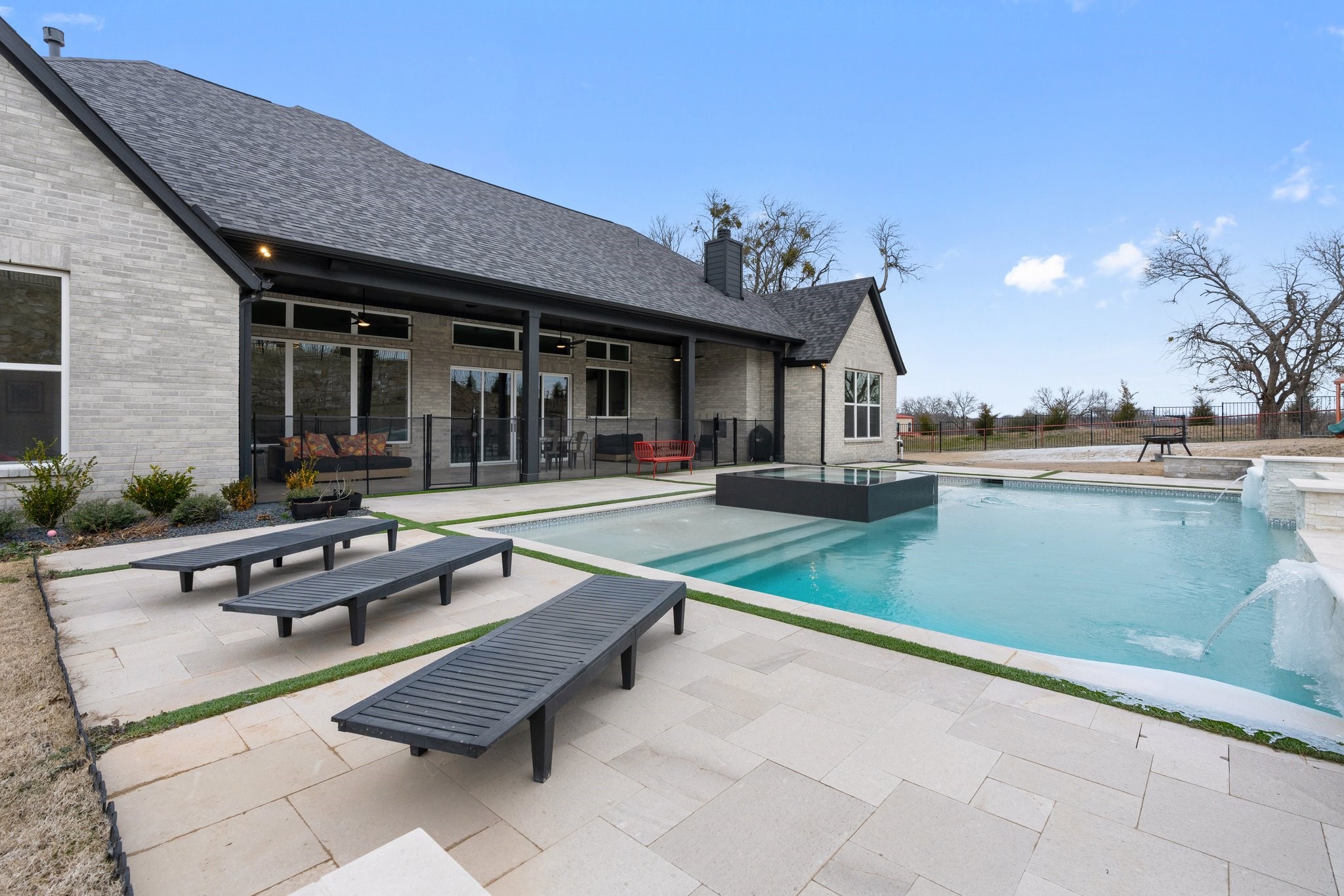 1405 Custer Court