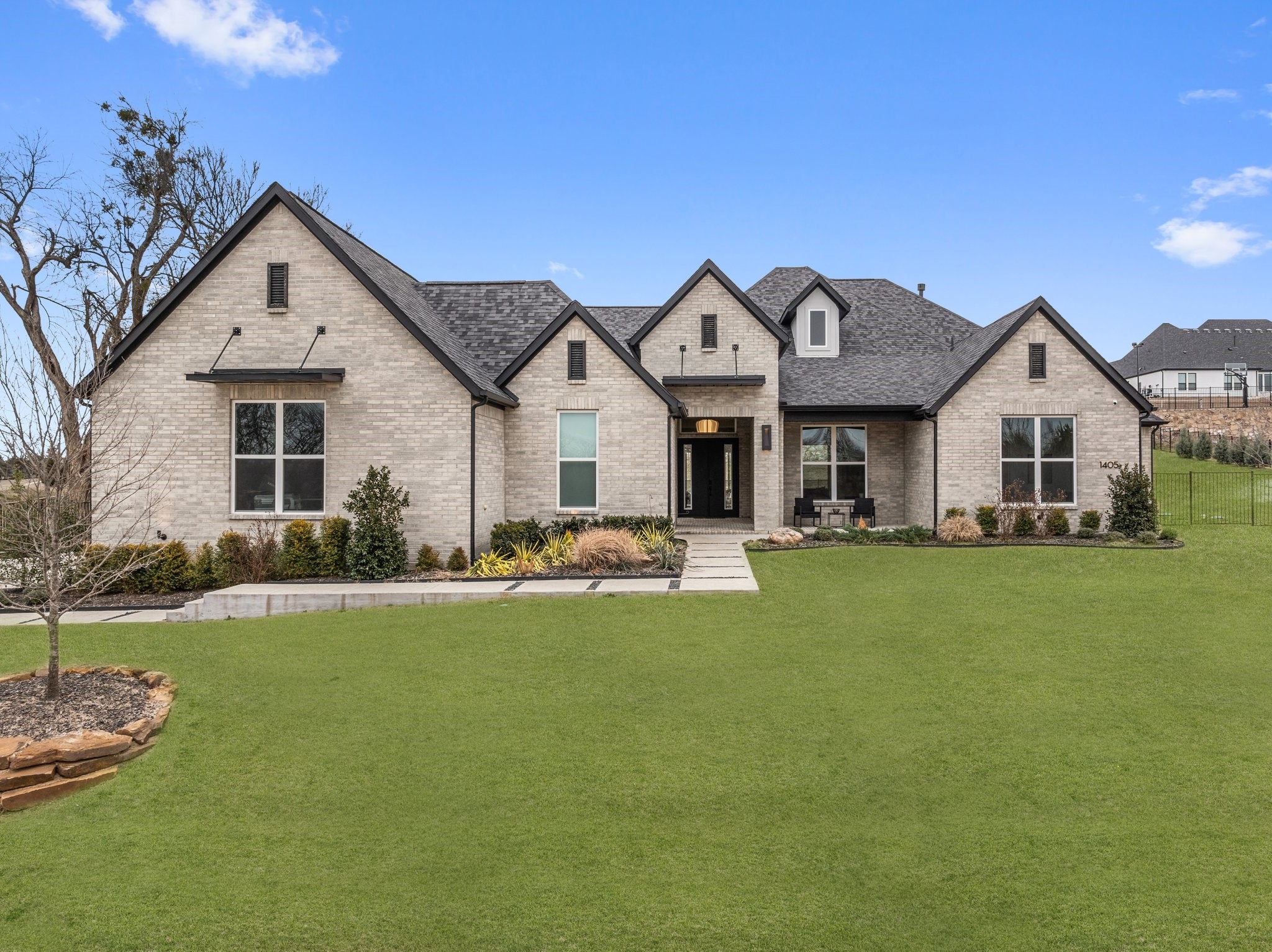 1405 Custer Court