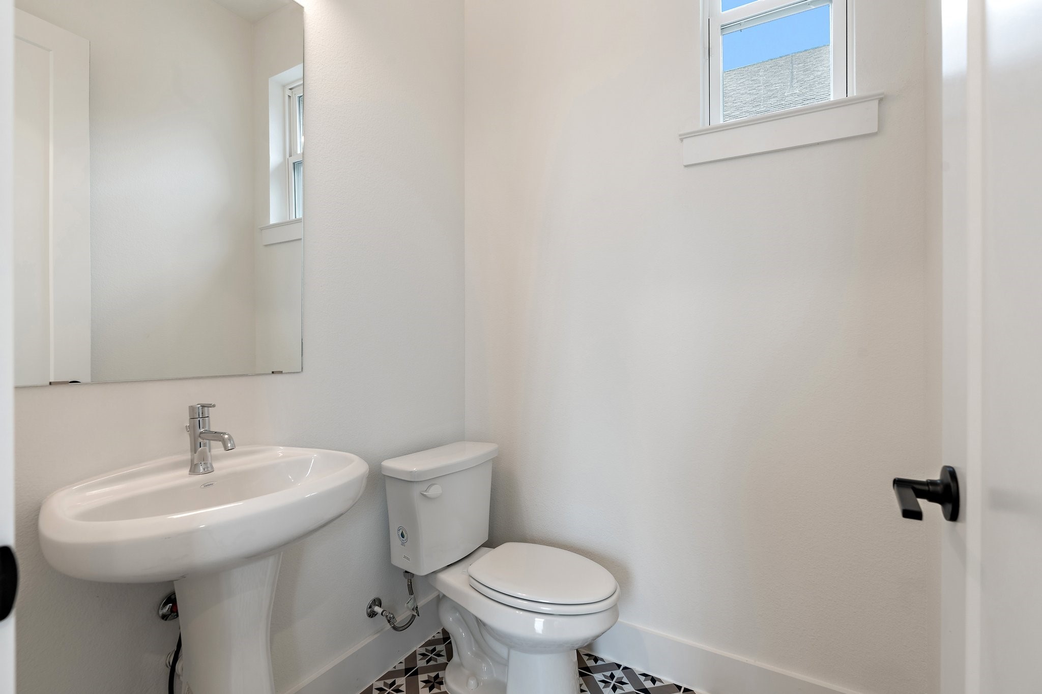 1405 Custer Court