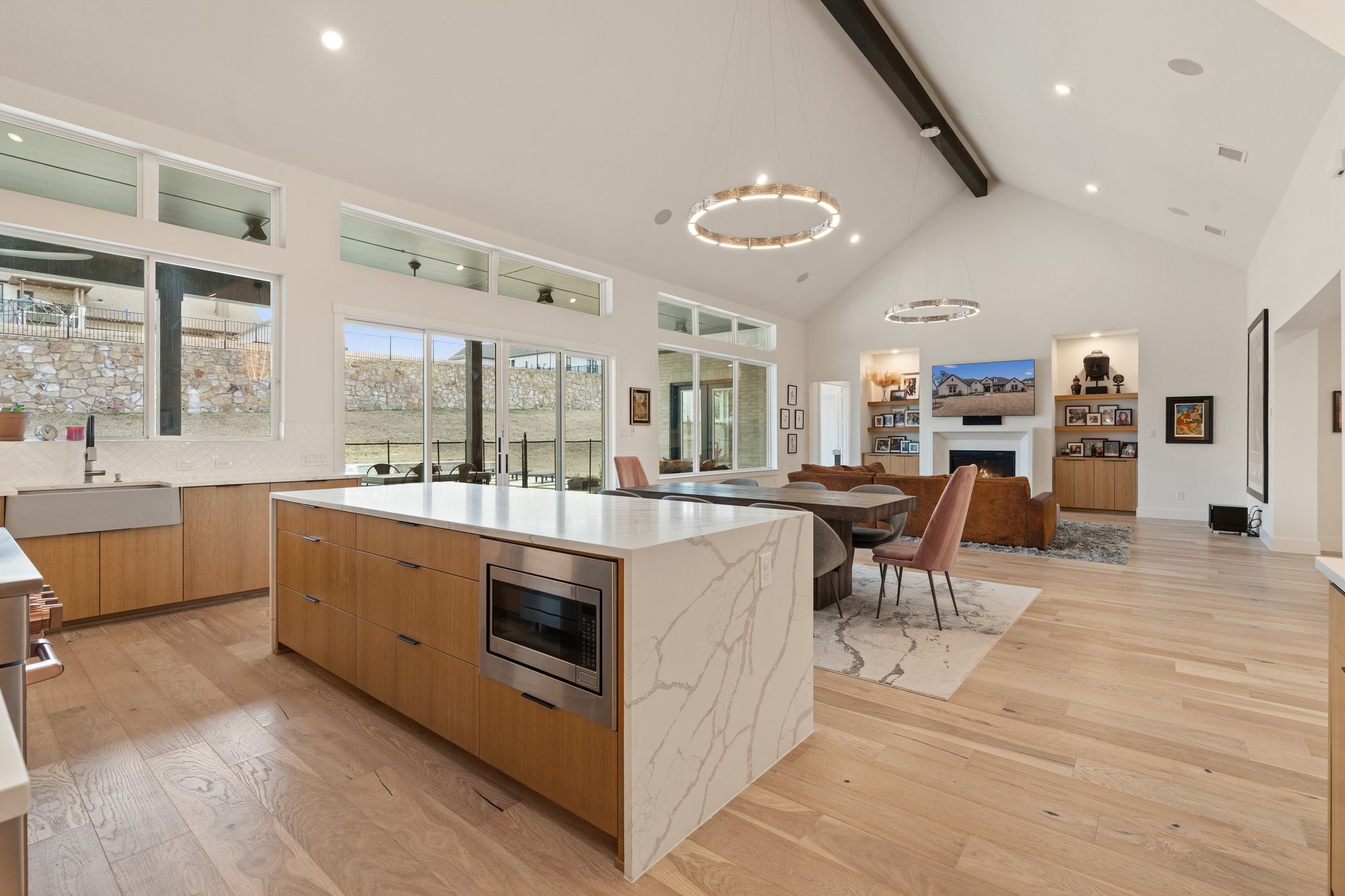 1405 Custer Court