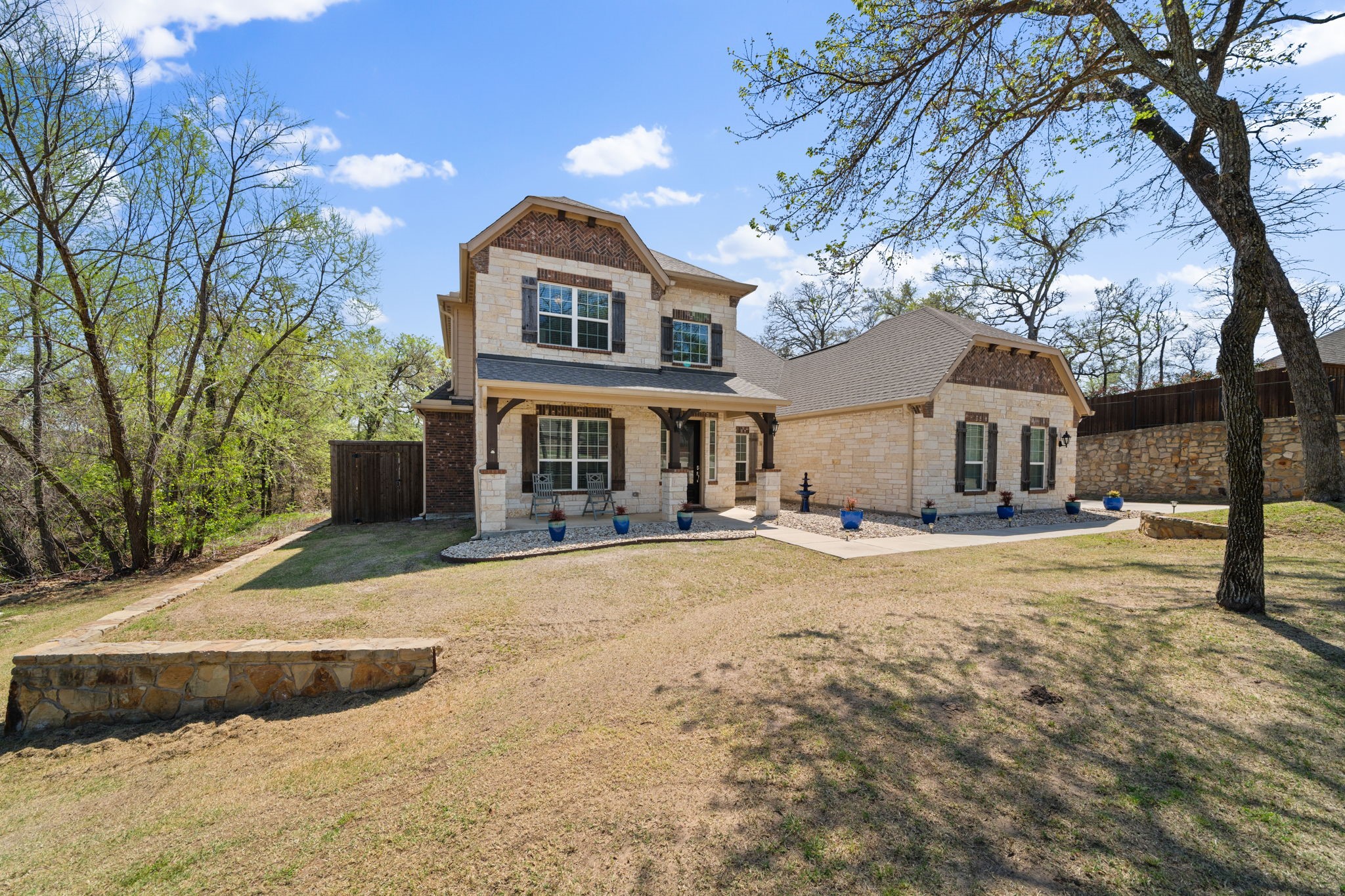 152 Spanish Oak Drive