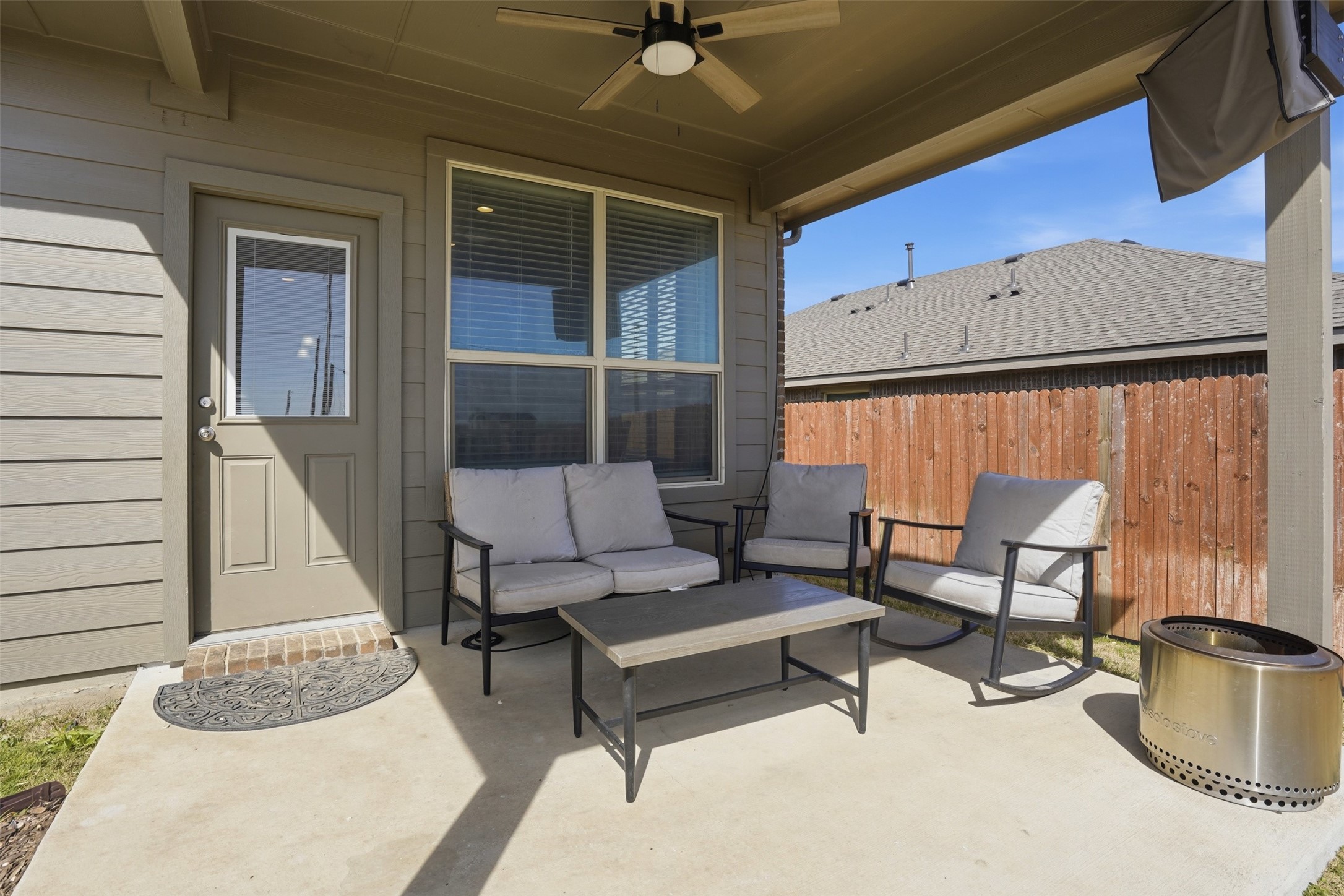 1502 Livermore Lane