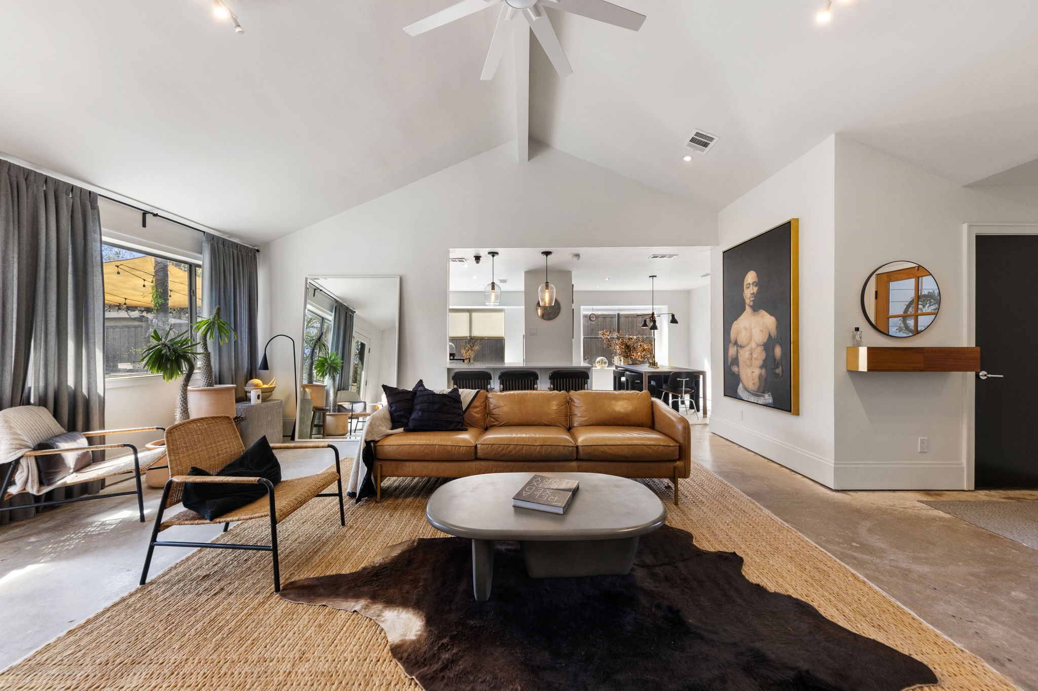 4932 Hollow Ridge