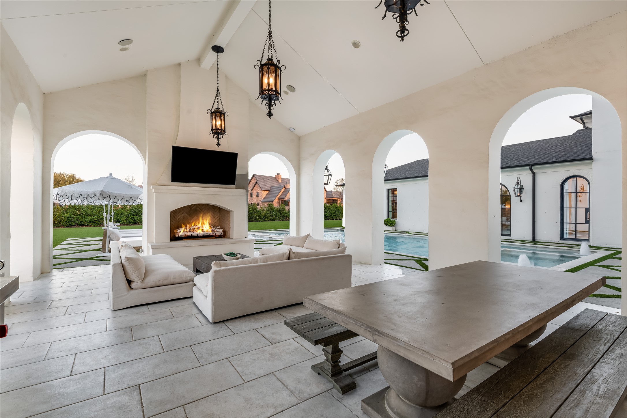 12460 Farmstead Drive