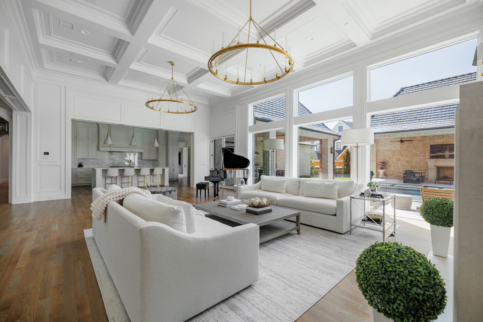 12425 Farmstead Drive