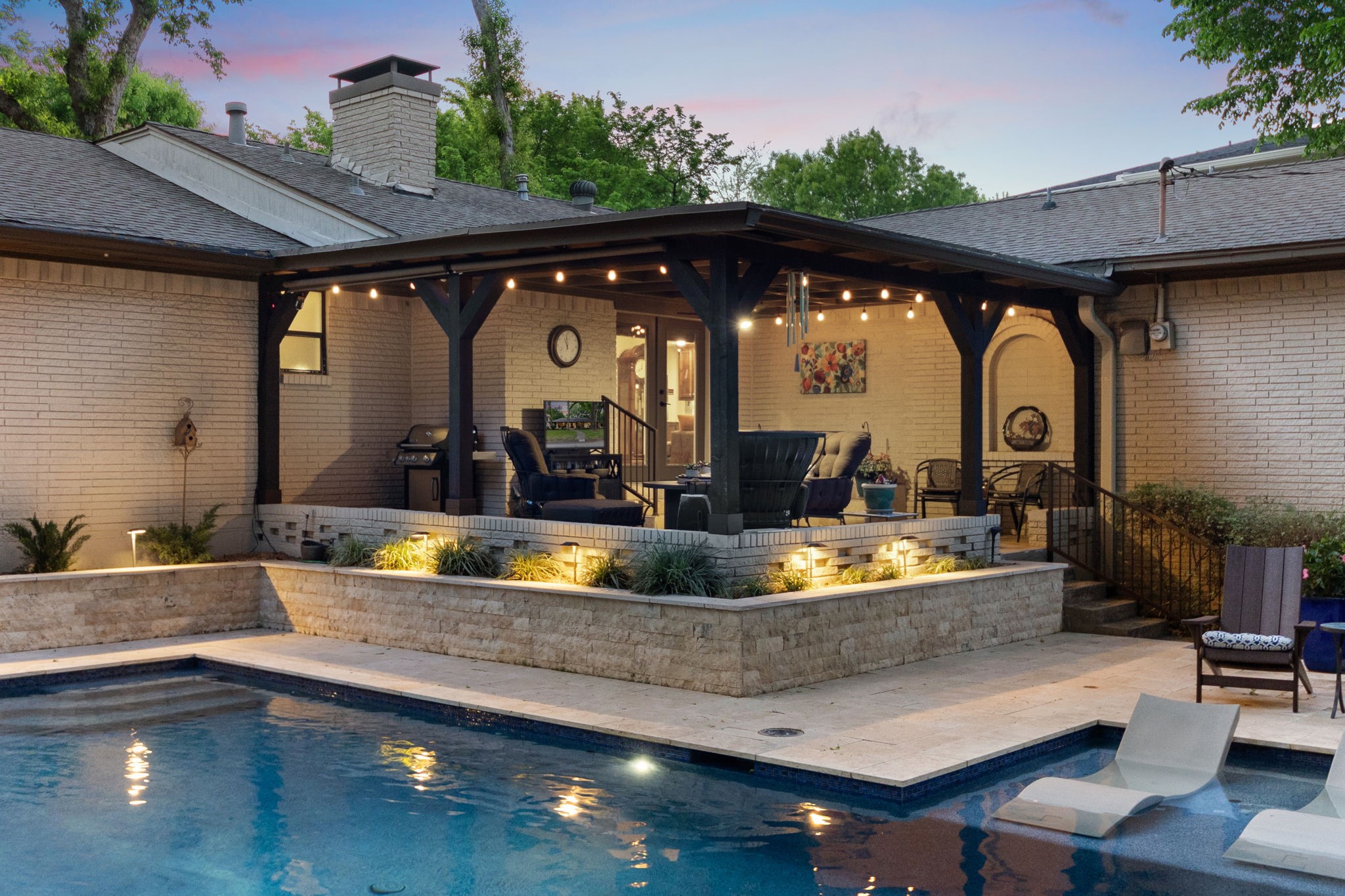 8214 San Leandro Drive