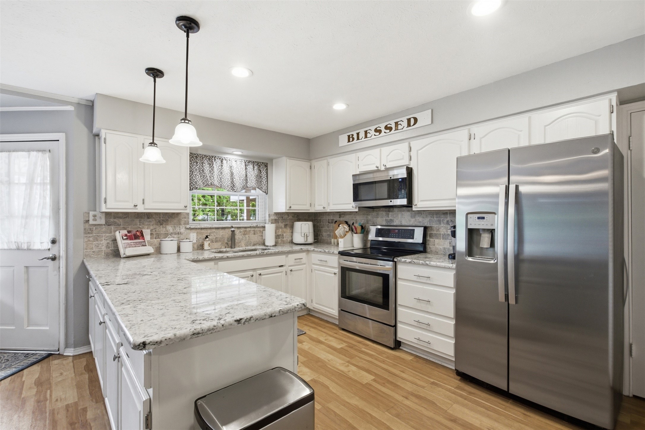 5852 Marina Drive 21