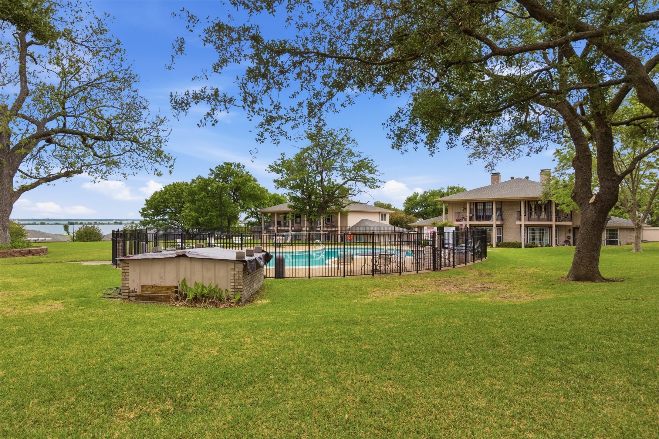5852 Marina Drive 21