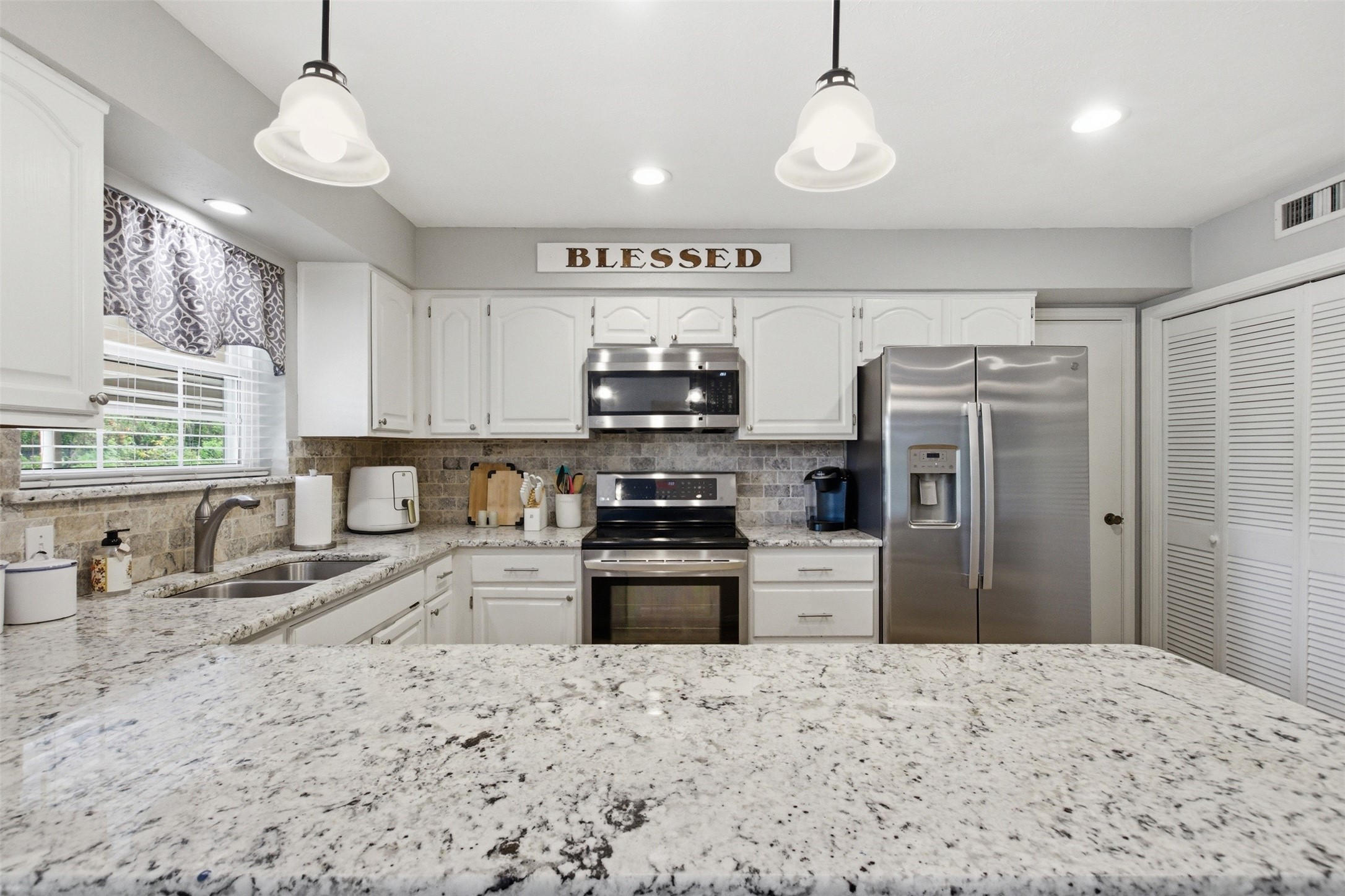 5852 Marina Drive 21