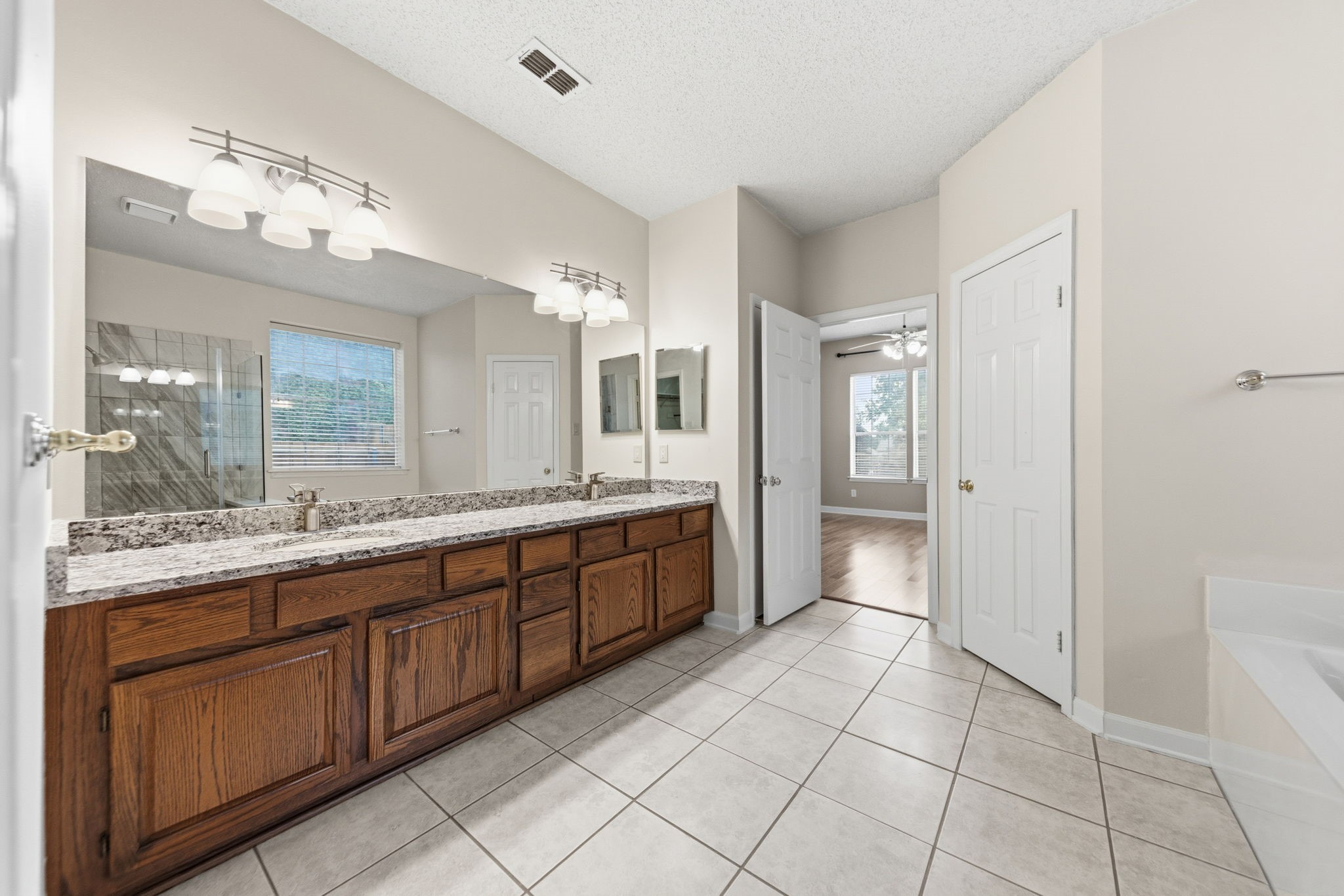 4325 Lavaca Drive