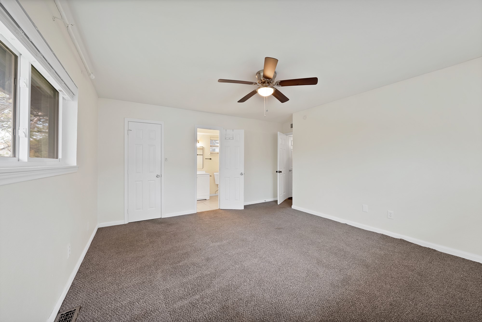 1205 Golden Trophy Drive