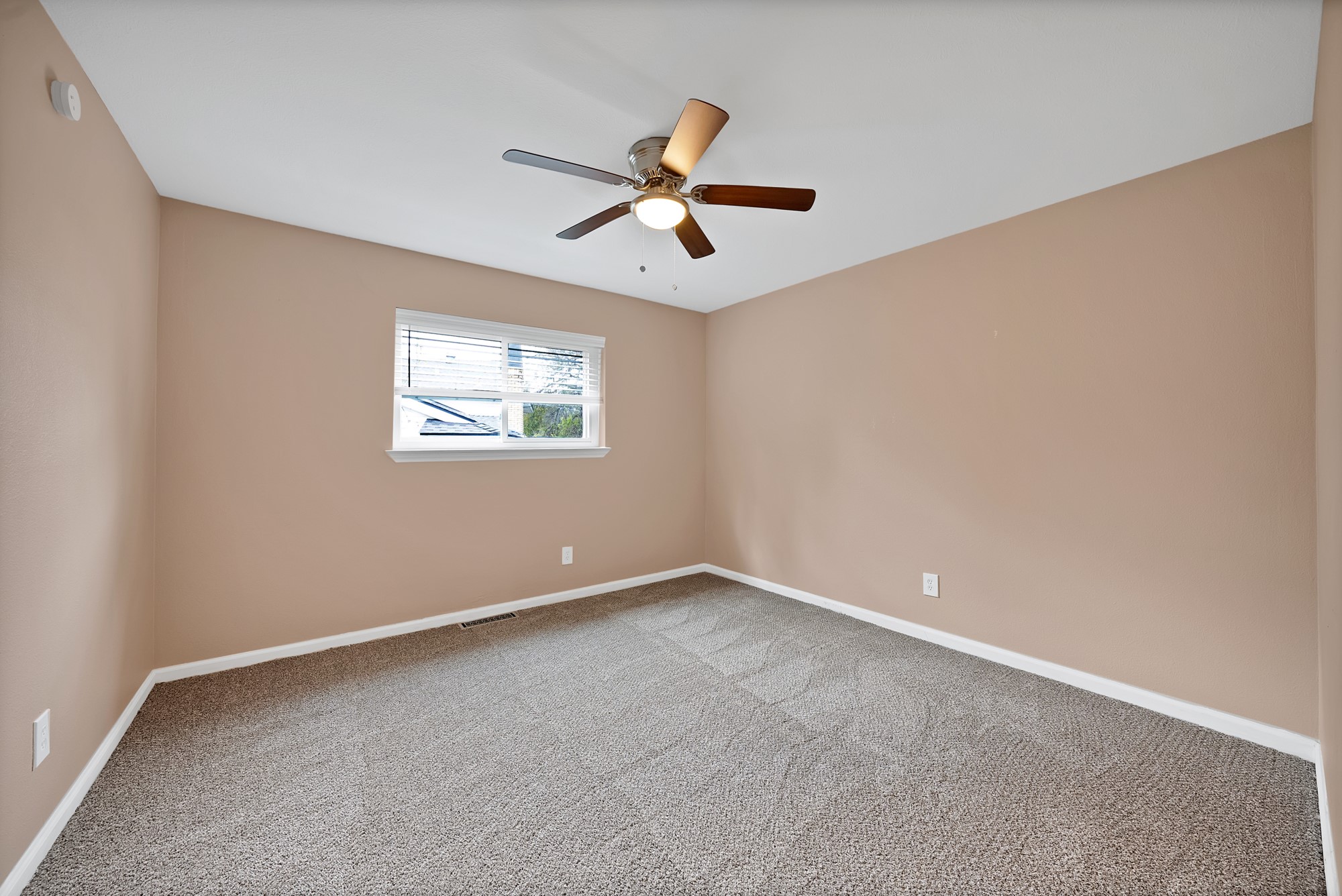 1205 Golden Trophy Drive