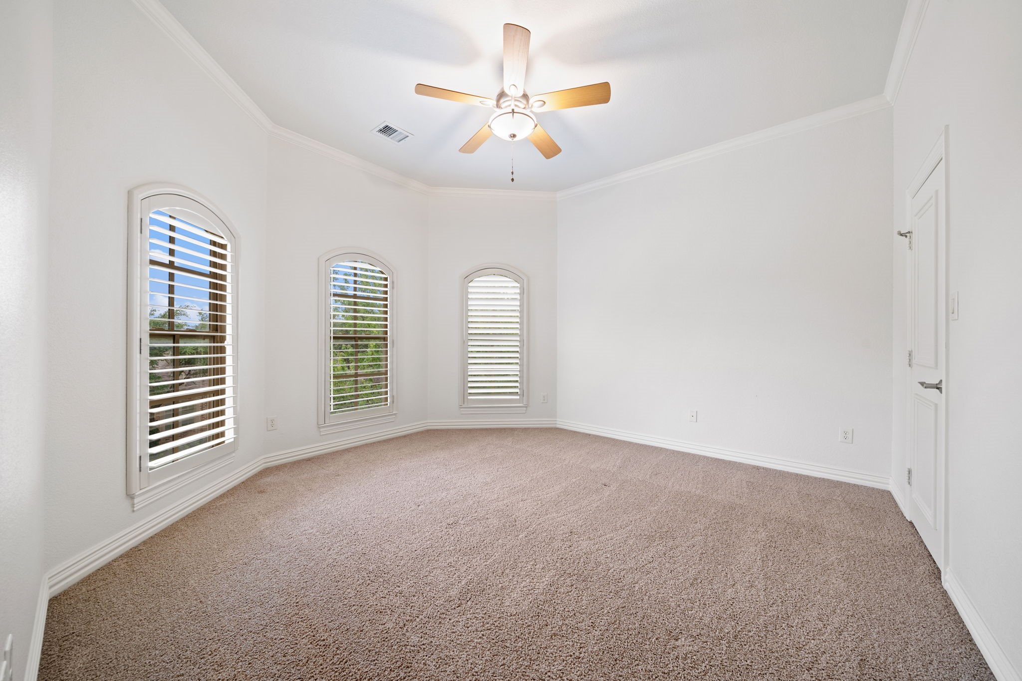 5456 Braemar Drive