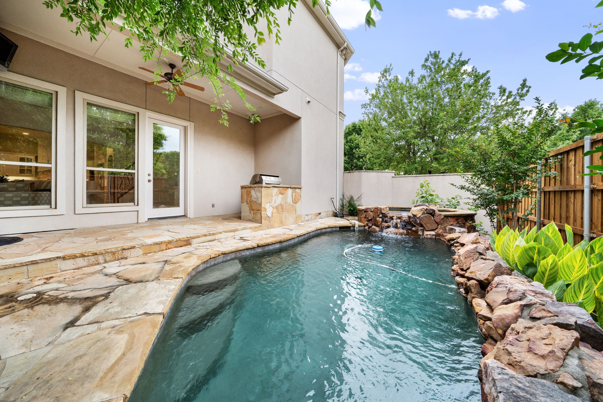 5456 Braemar Drive