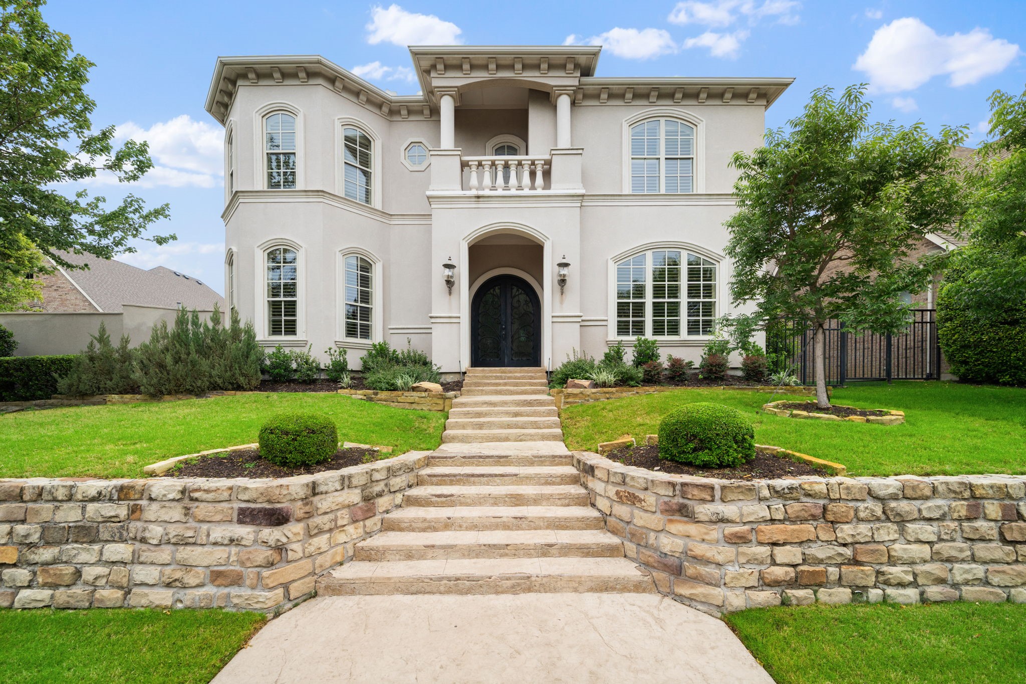 5456 Braemar Drive