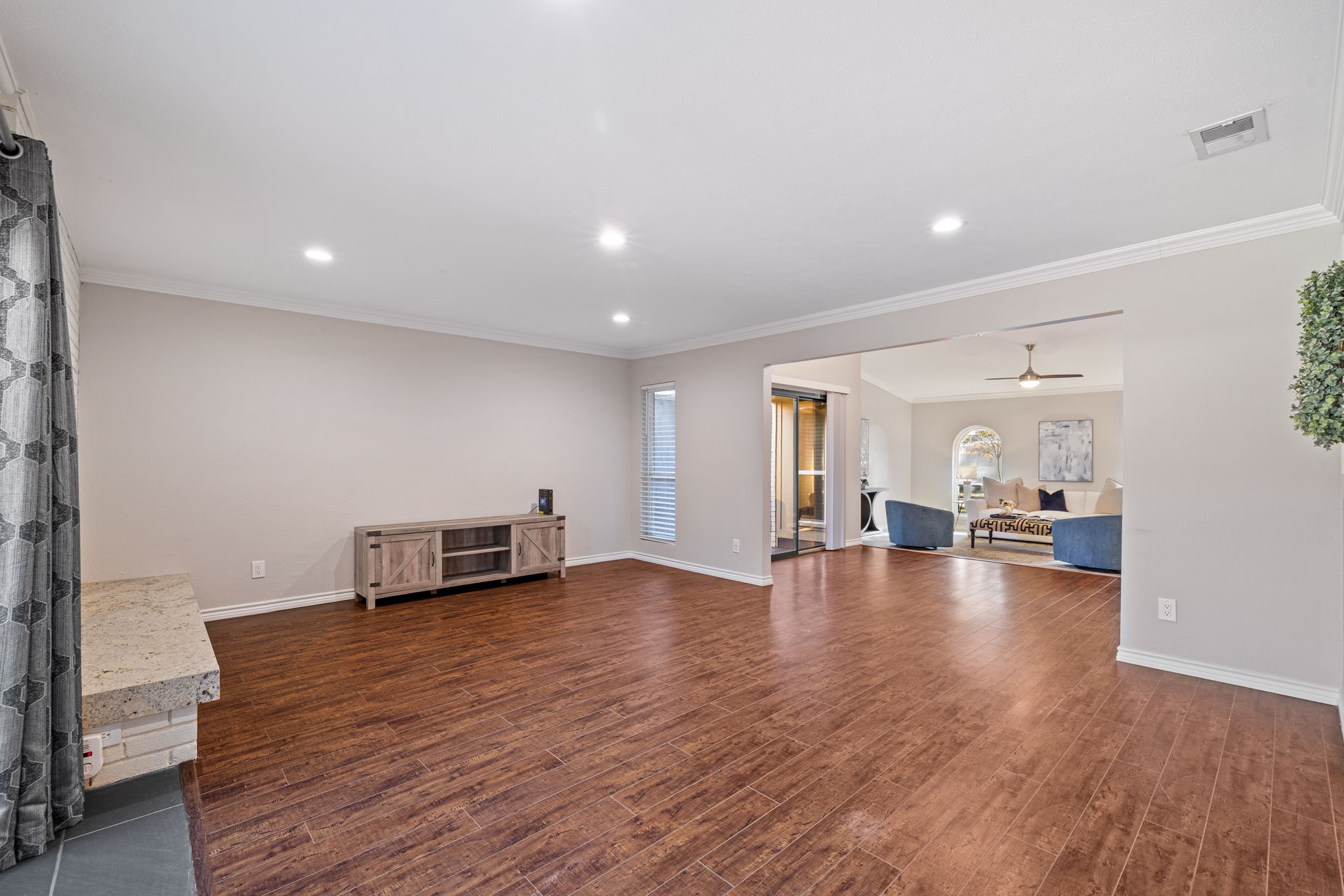 8605 Grumman Drive