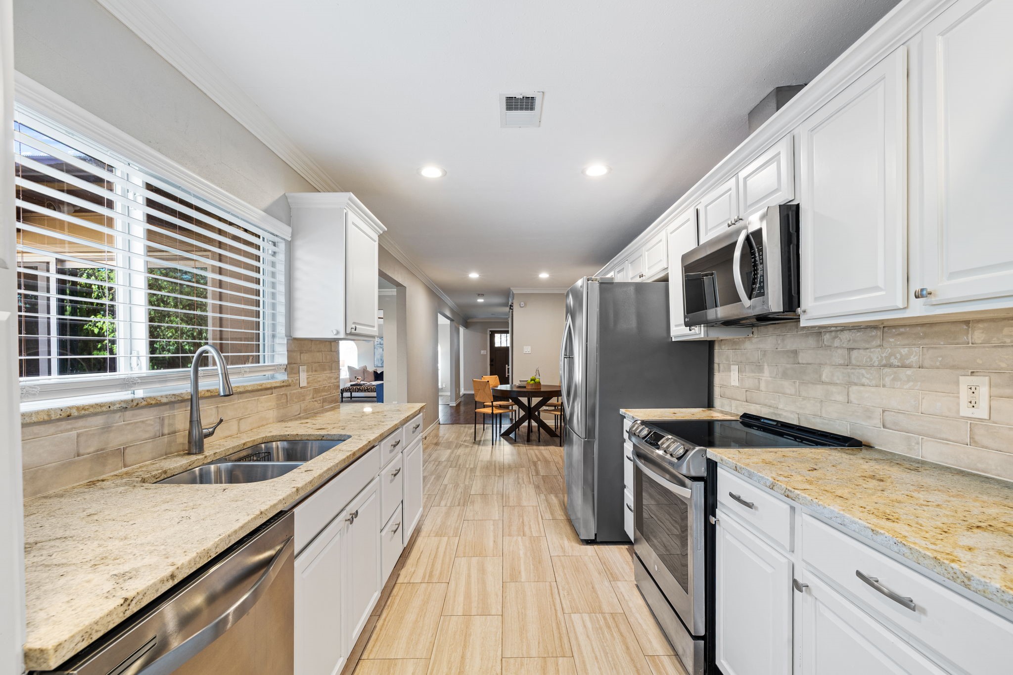 8605 Grumman Drive