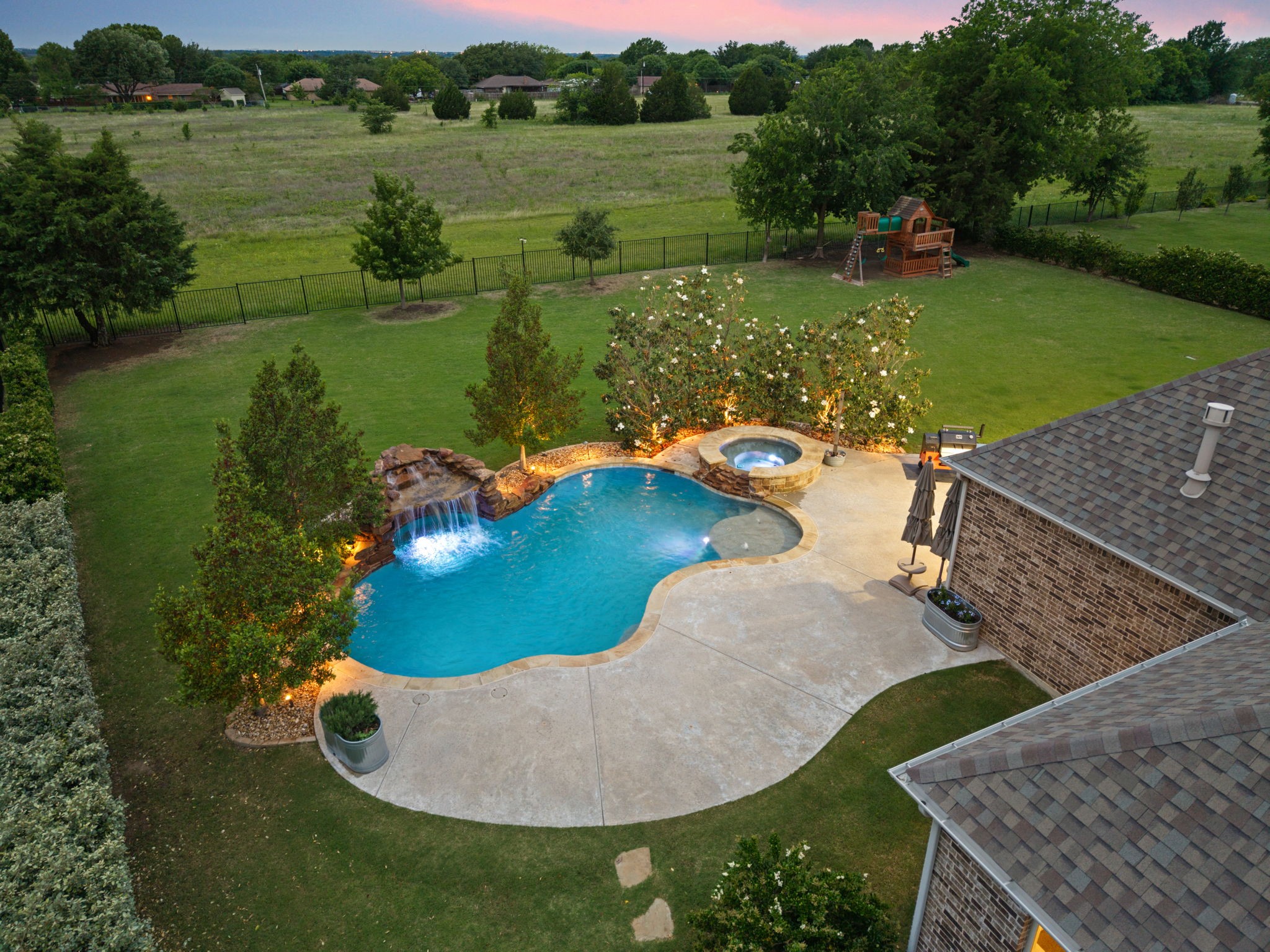 216 McCrummen Lane