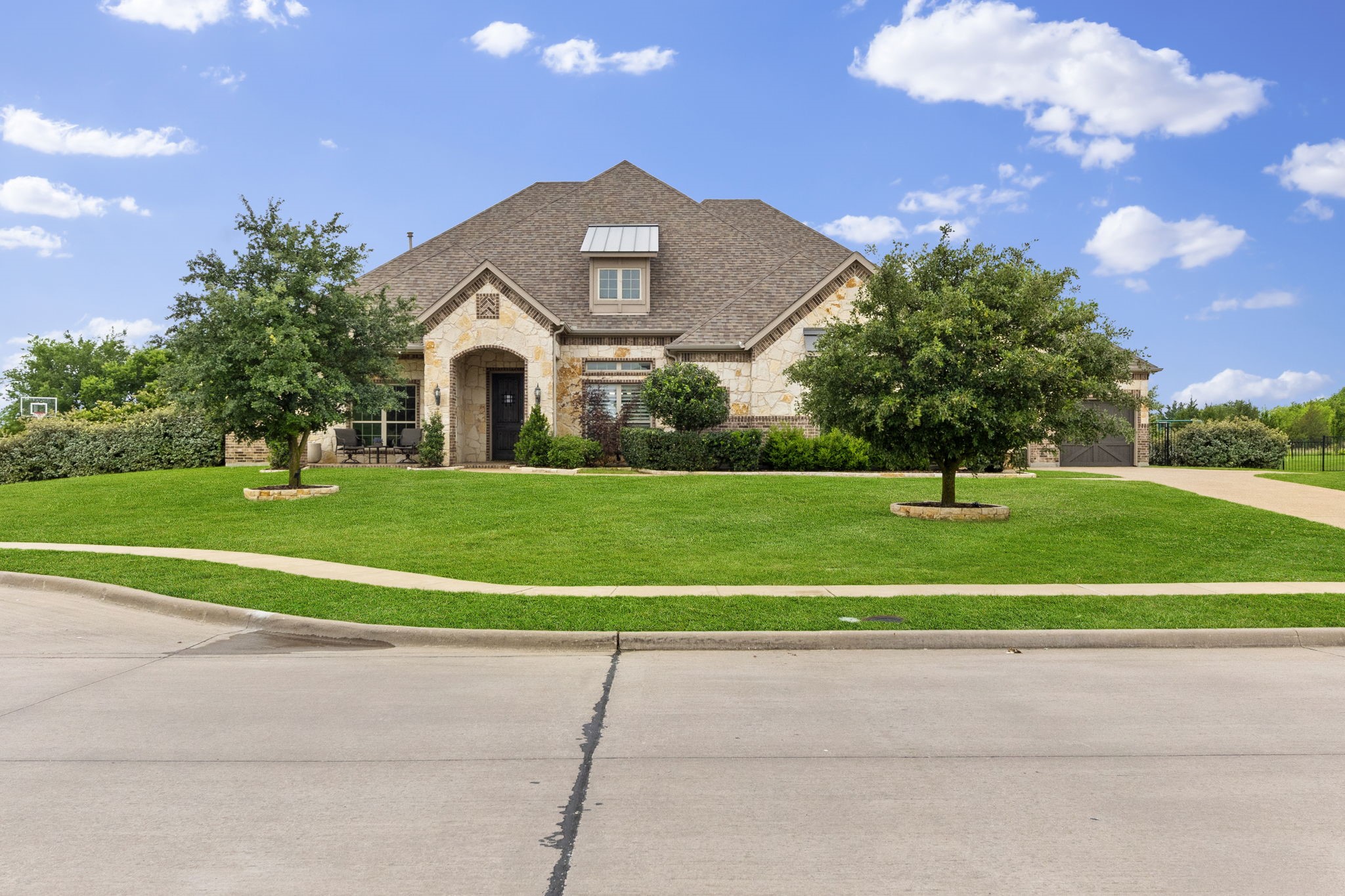 216 McCrummen Lane