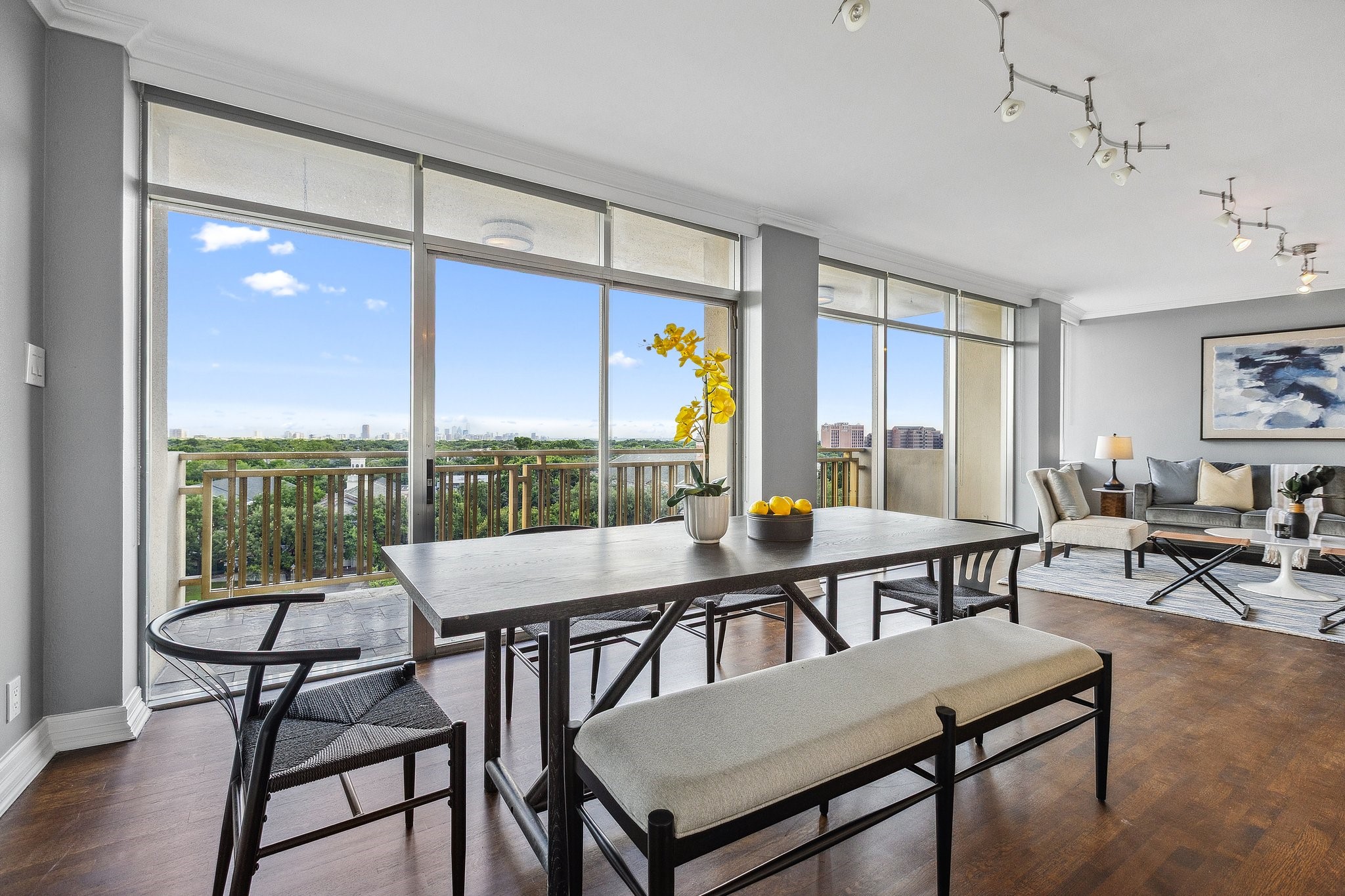6211 W Northwest 701