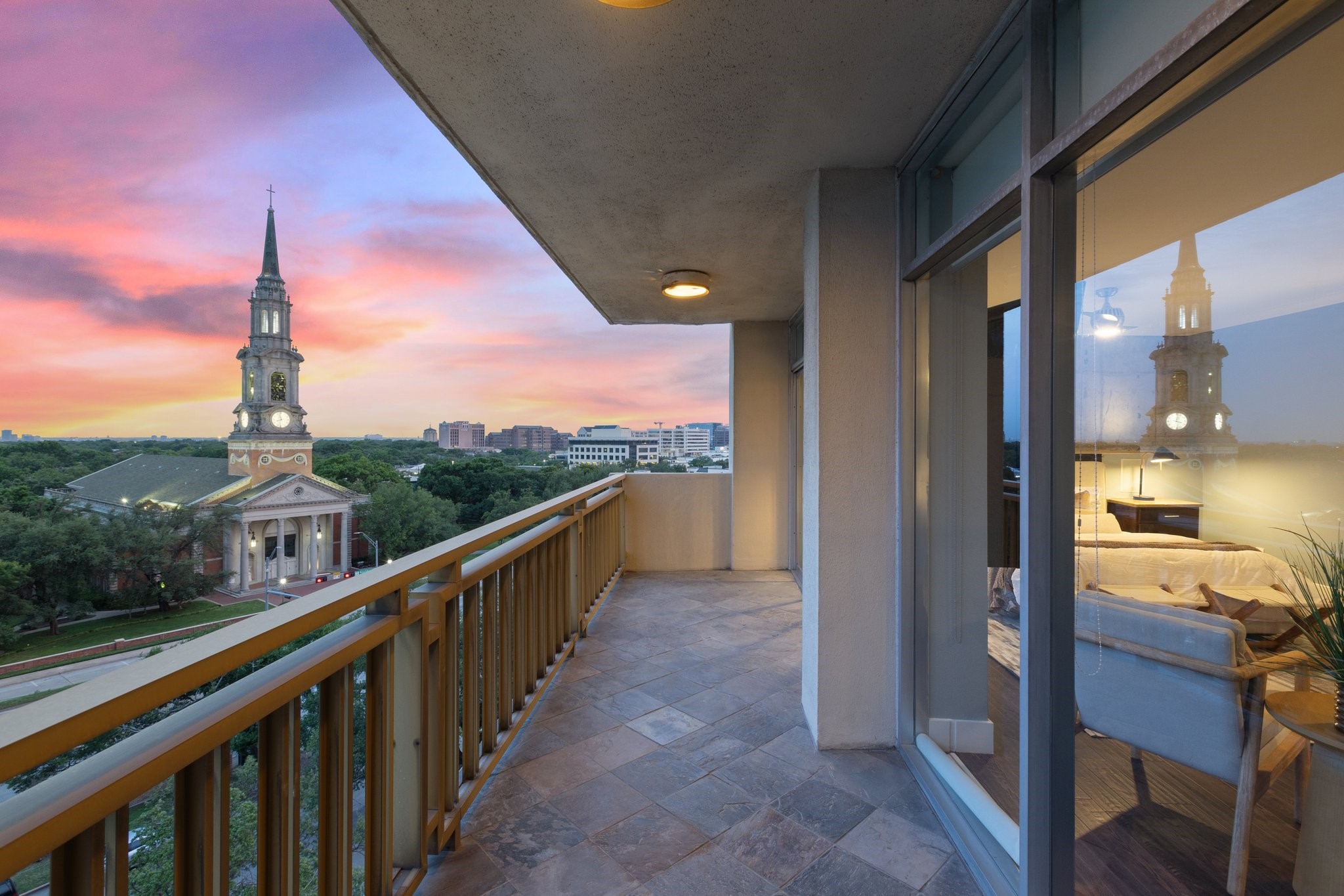 6211 W Northwest 701