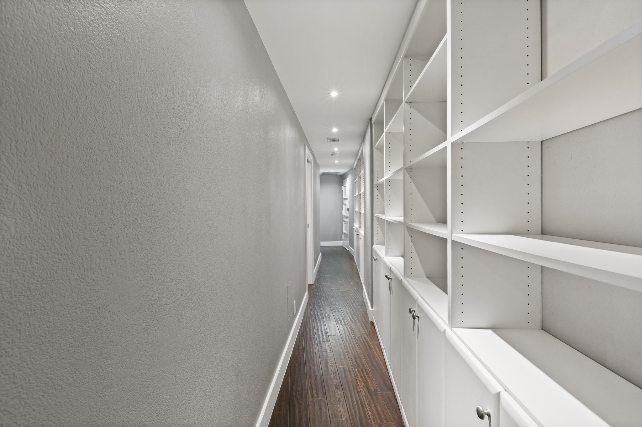 6211 W Northwest 701