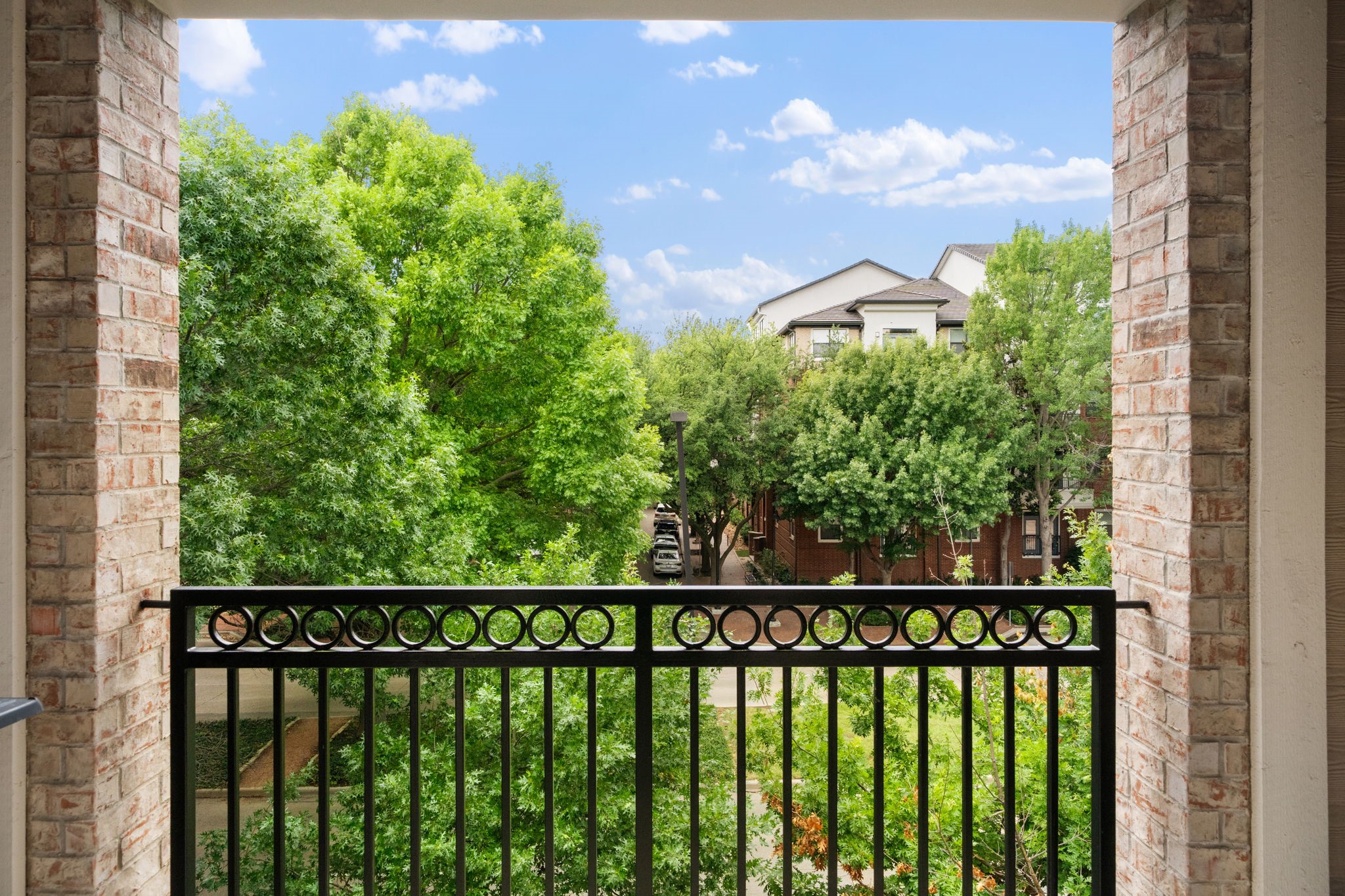 15754 Quorum Drive 13