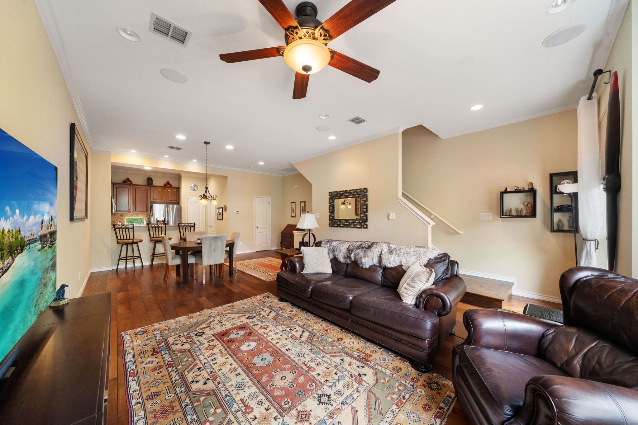 15754 Quorum Drive 13