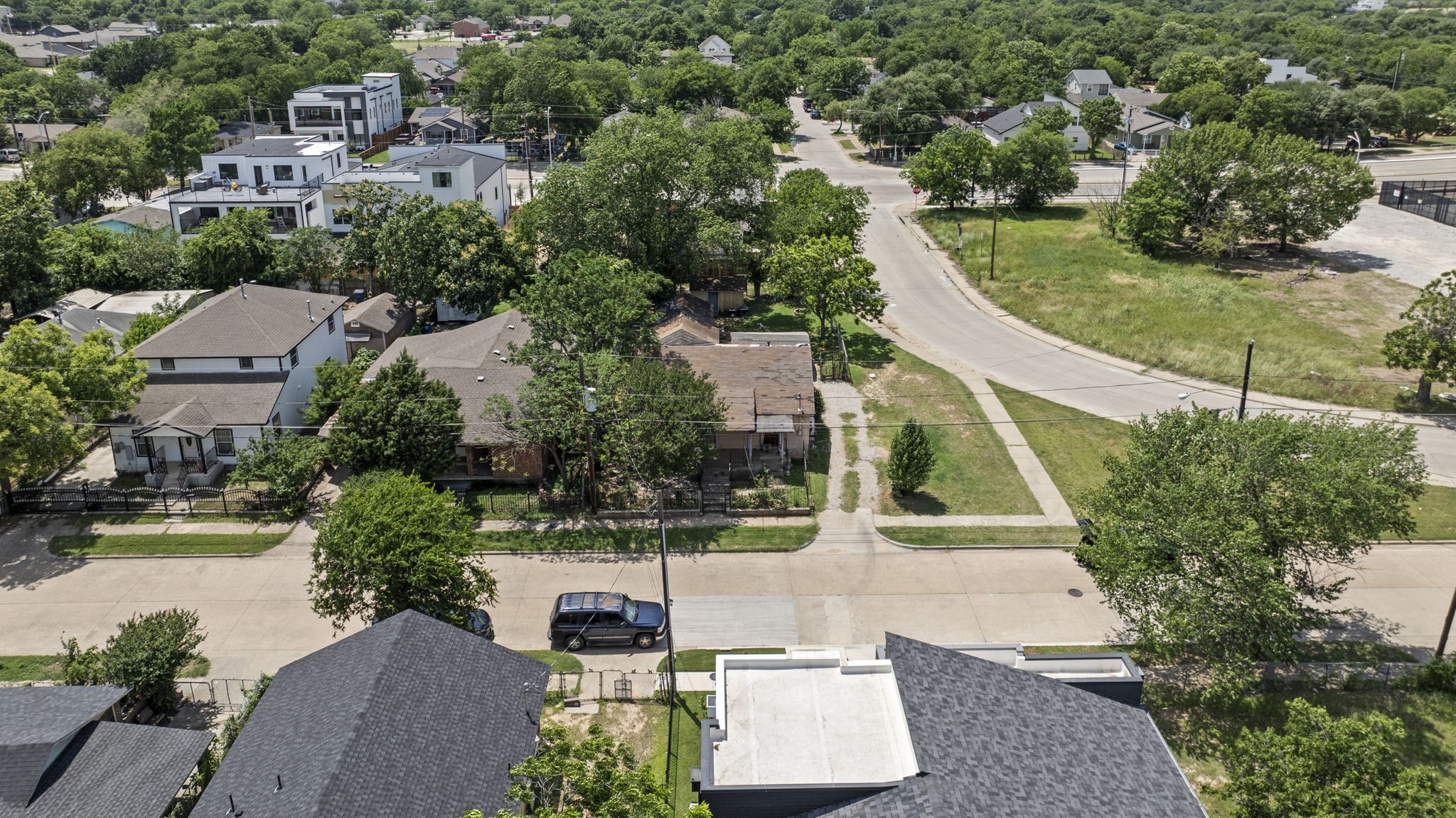 3347 Topeka Avenue